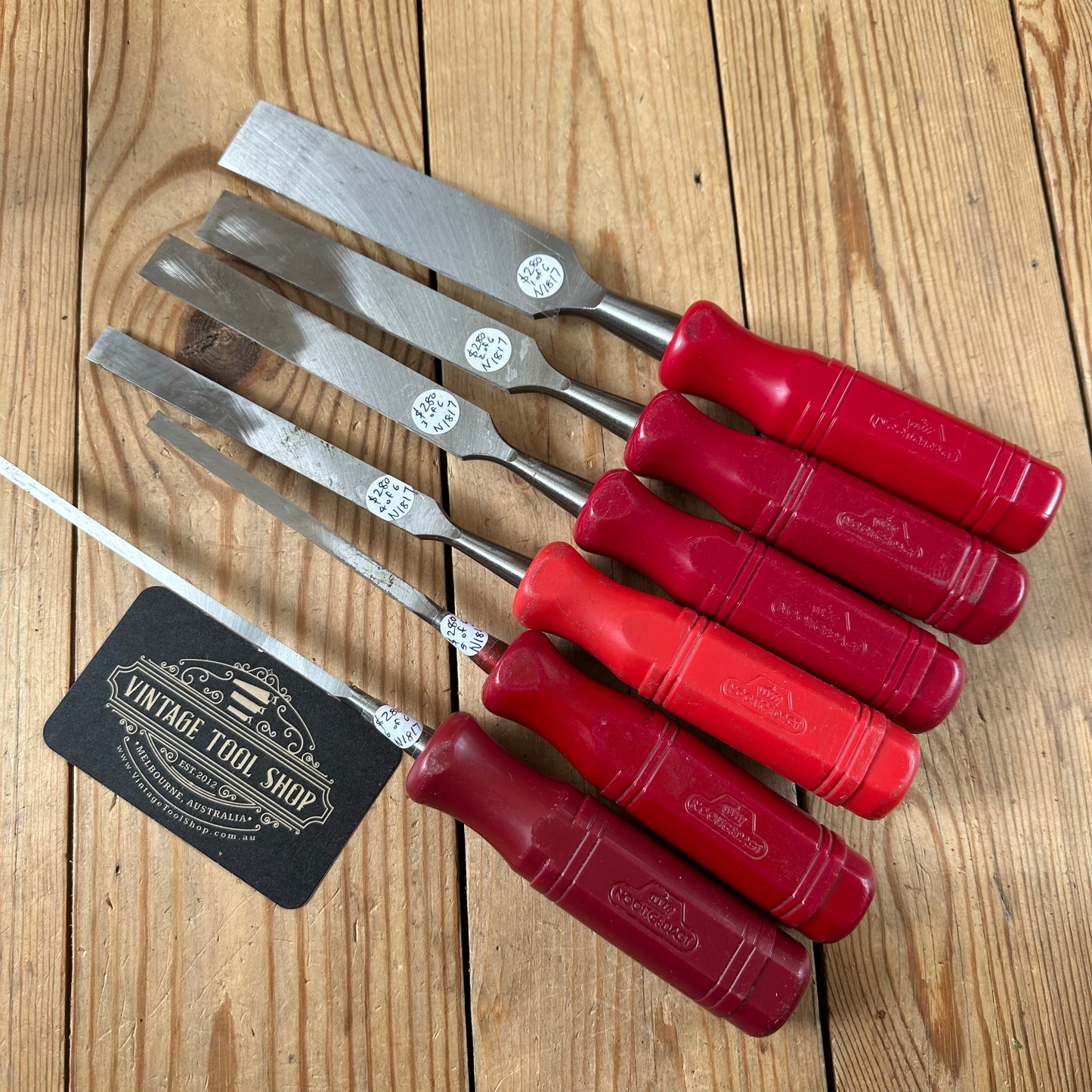 N1817 AWESOME! Vintage set of 6 NOOITGEDAGT Holland red resin handle BEVEL CHISELS