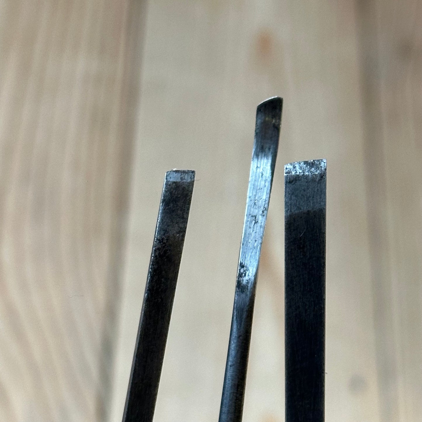N1768 Vintage 3 x ADDIS SKEW Carving CHISEL Set curved