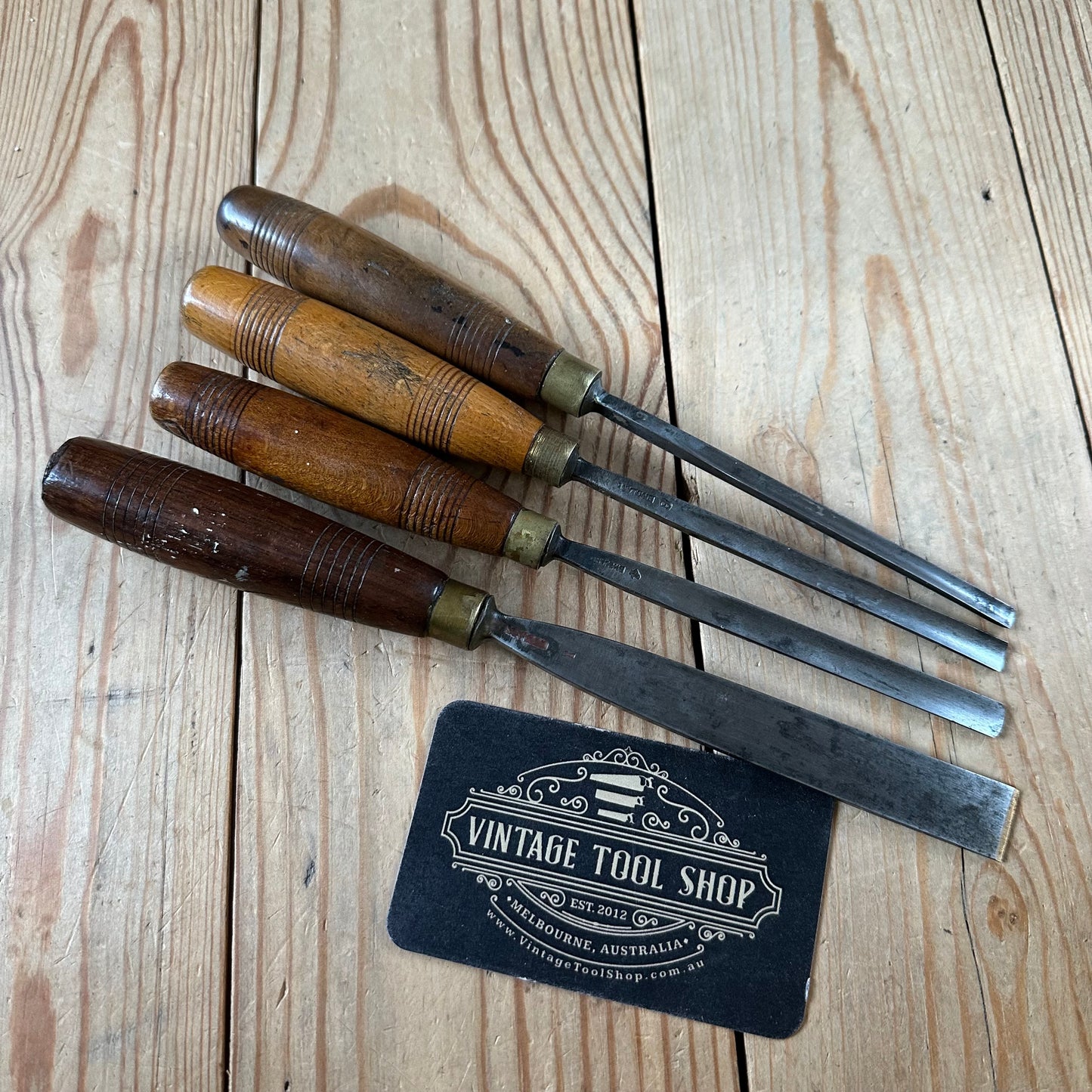 N1762 Vintage 4 x ADDIS Carving GOUGE CHISEL Set