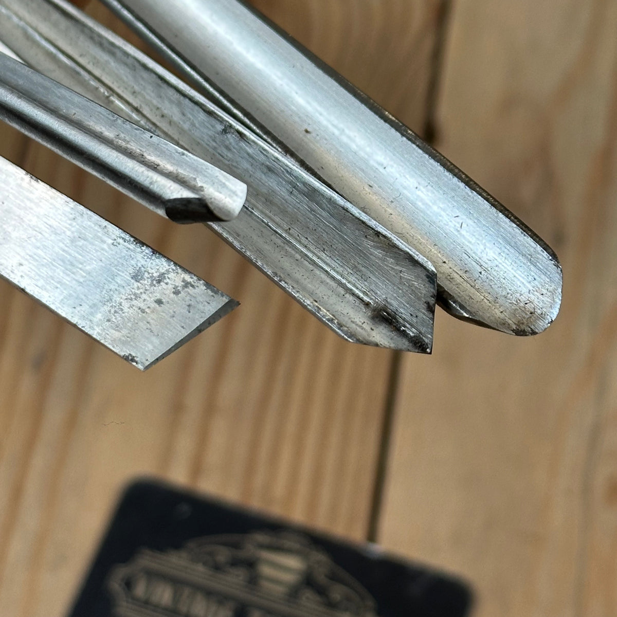 H2588 TIDY! Vintage 4 x Robert SORBY lathe turning CHISELS