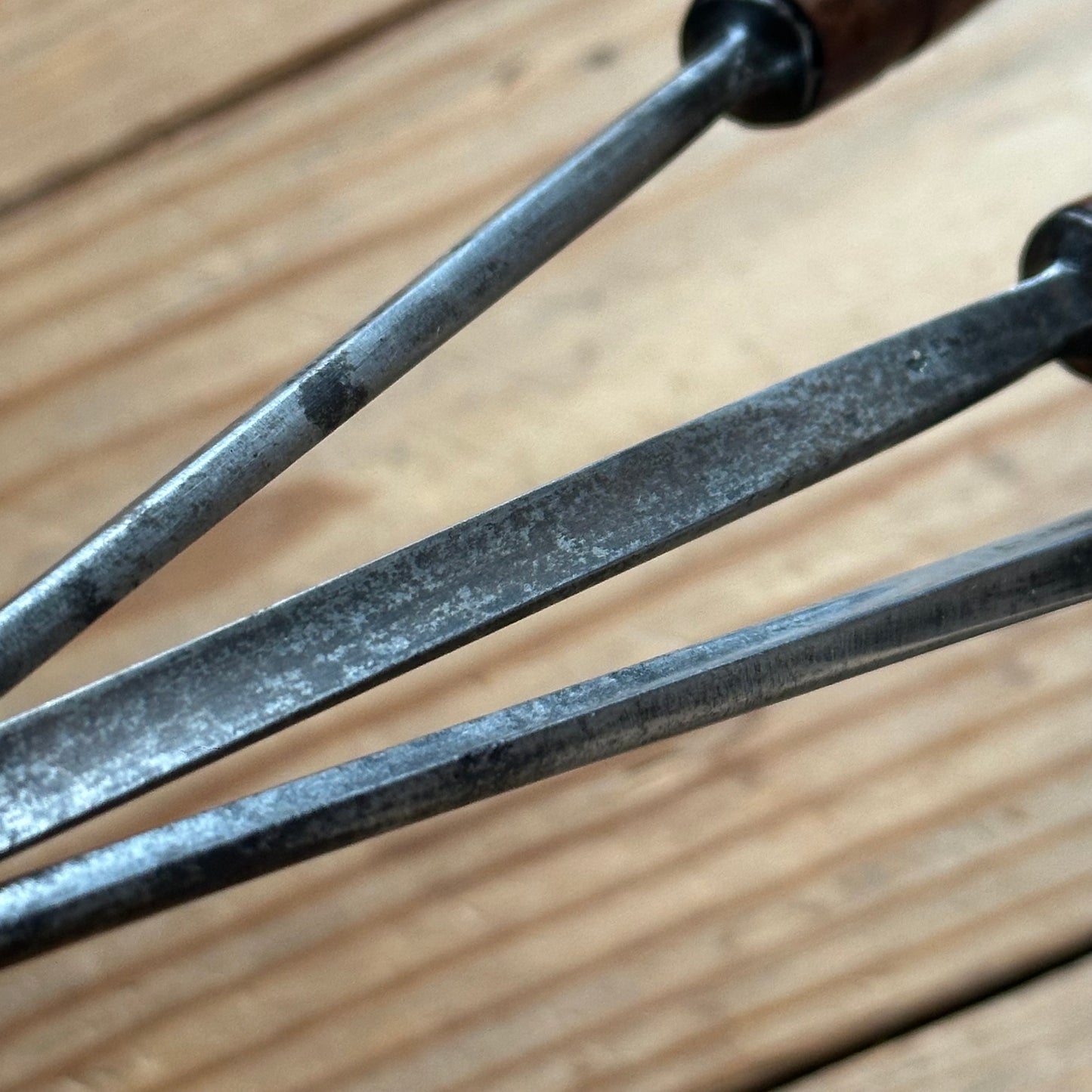 N1760 Vintage 3 x ADDIS Carving CHISEL Set