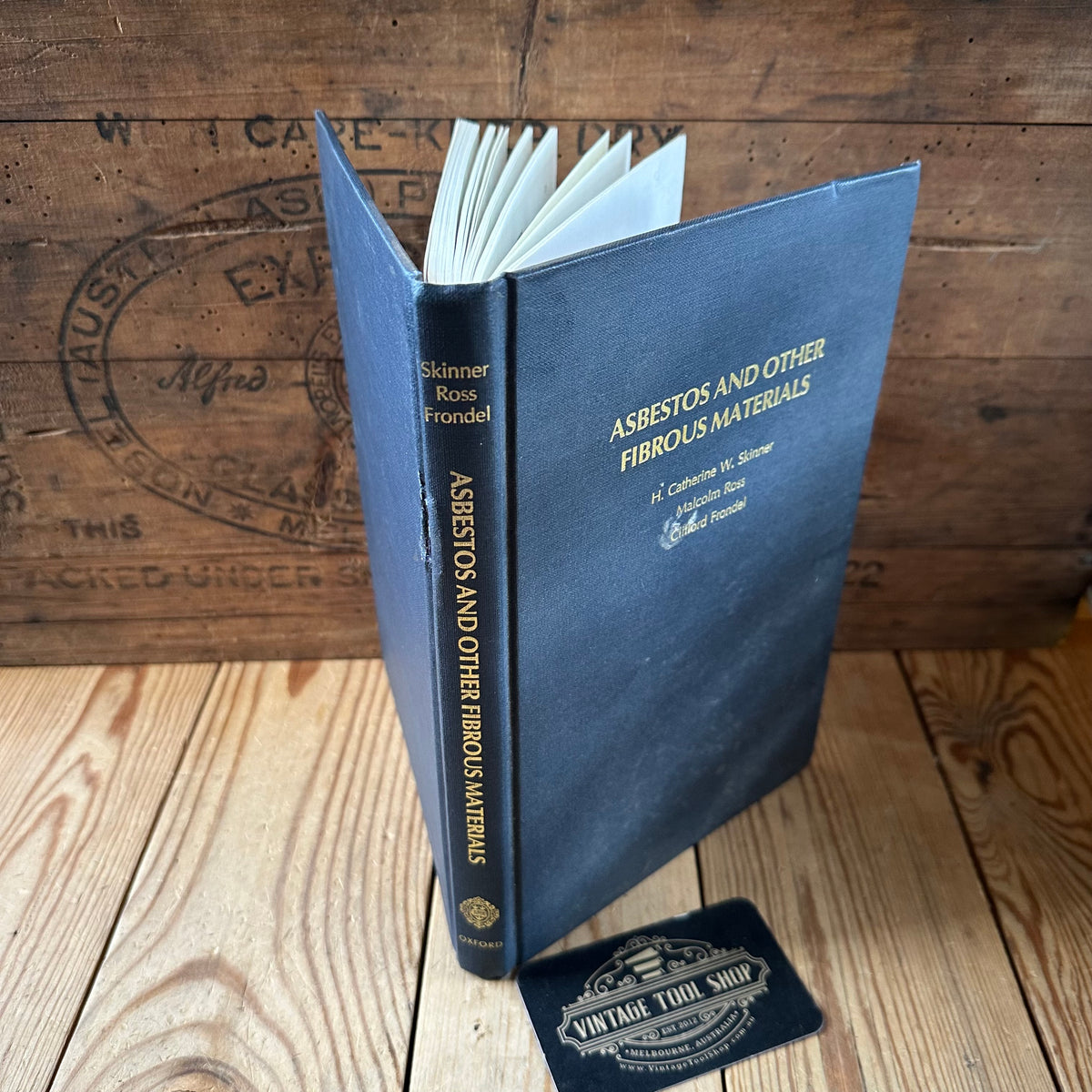 N2007 Vintage 1988 BOOK ASBESTOS and OTHER FIBROUS MATERIALS, Mineralogy, Crystal Chemistry and HEALTH EFFECTS by H.C.W.Skinner, M.Ross, C.Frondel