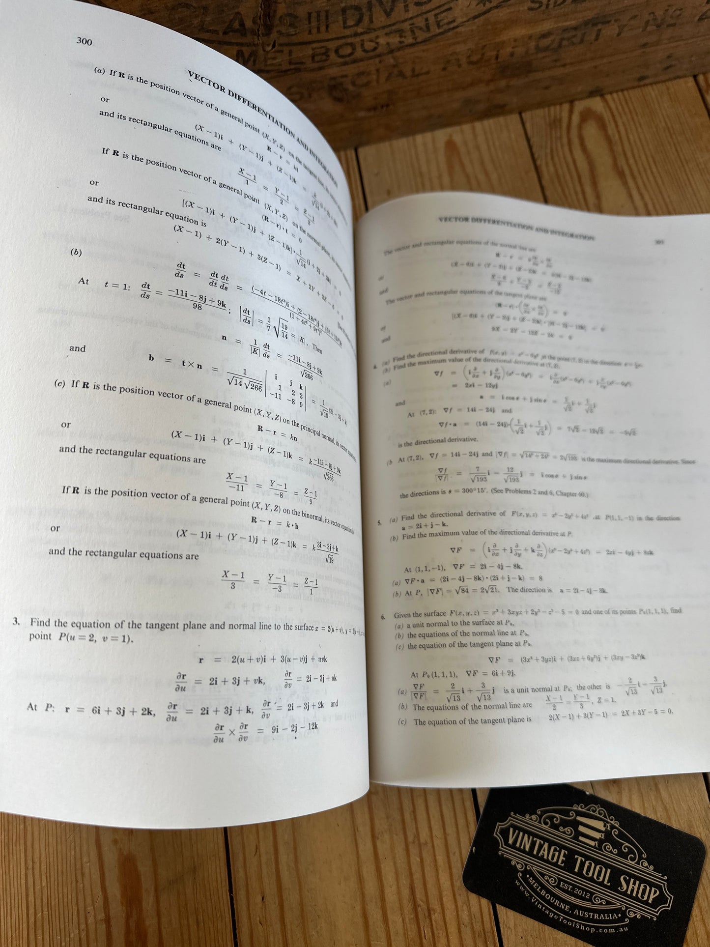 XBN90 Vintage 1972 BOOK SCHAUM'S OUTLINE SERIES Theory and Problems of CALCULUS 2nd edition by F.Ayres