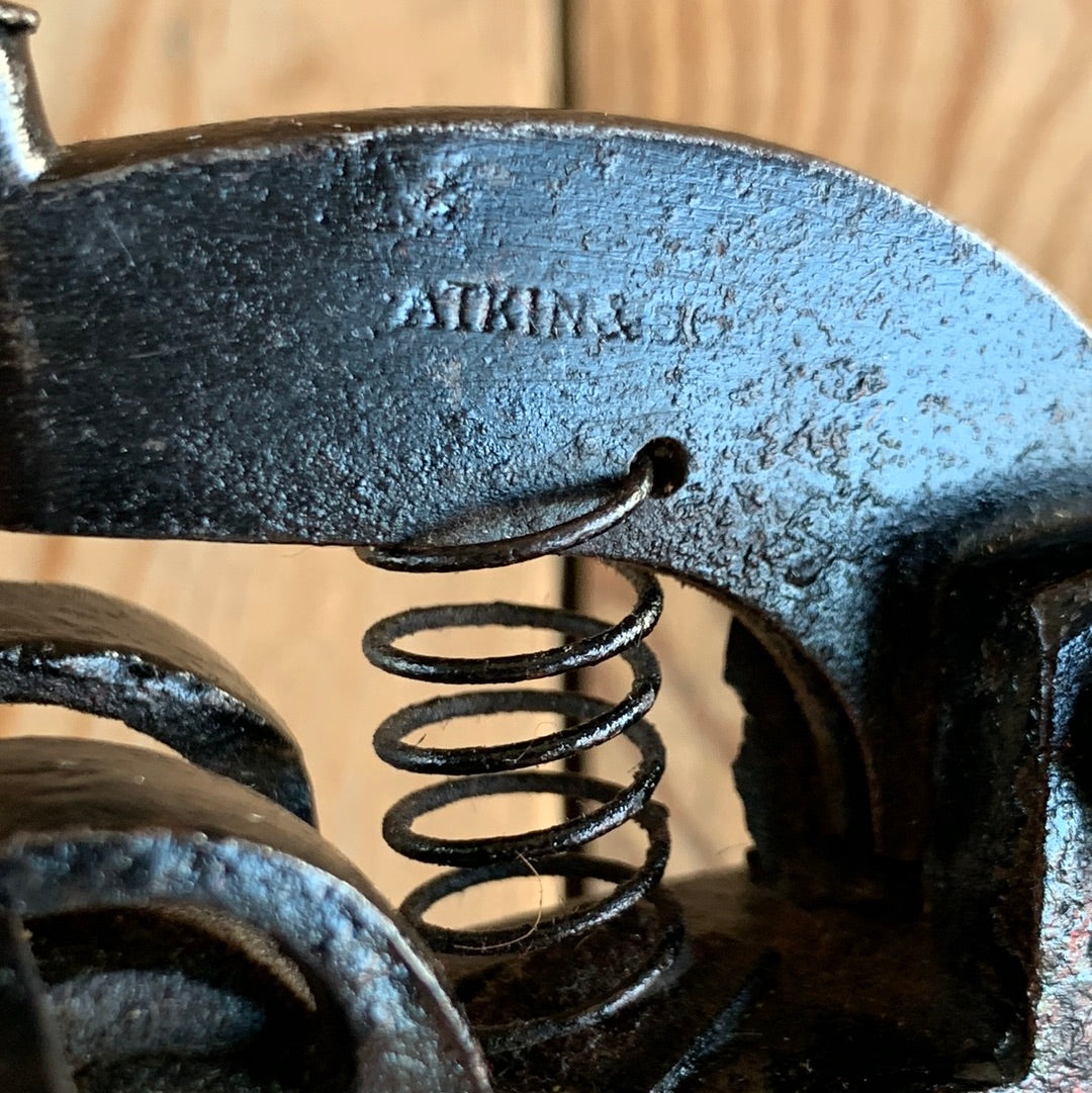 SOLD D850 Vintage ATKINS Hammer SAW SET