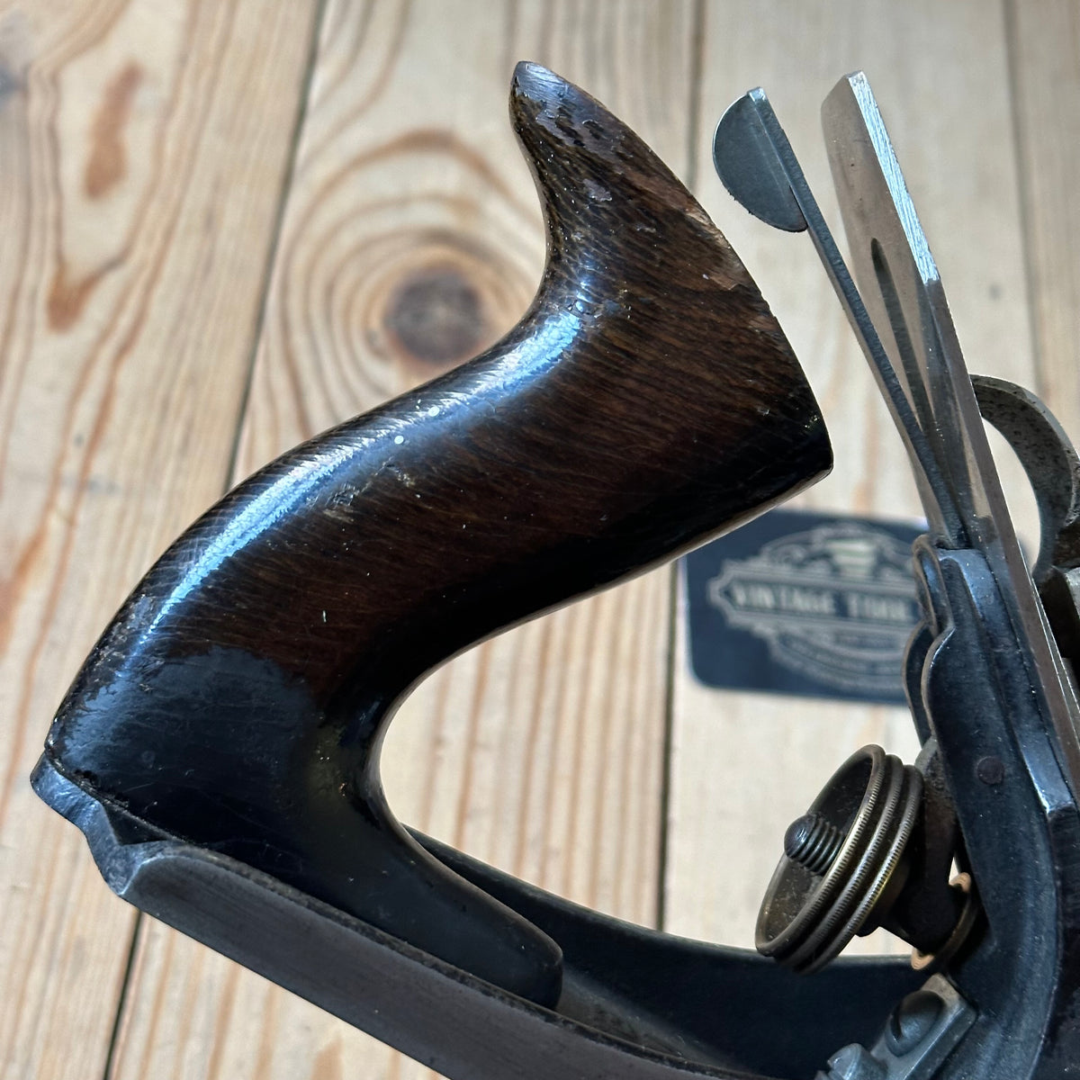 H2585 HANDY! Vintage STANLEY ENGLAND No.4 PLANE