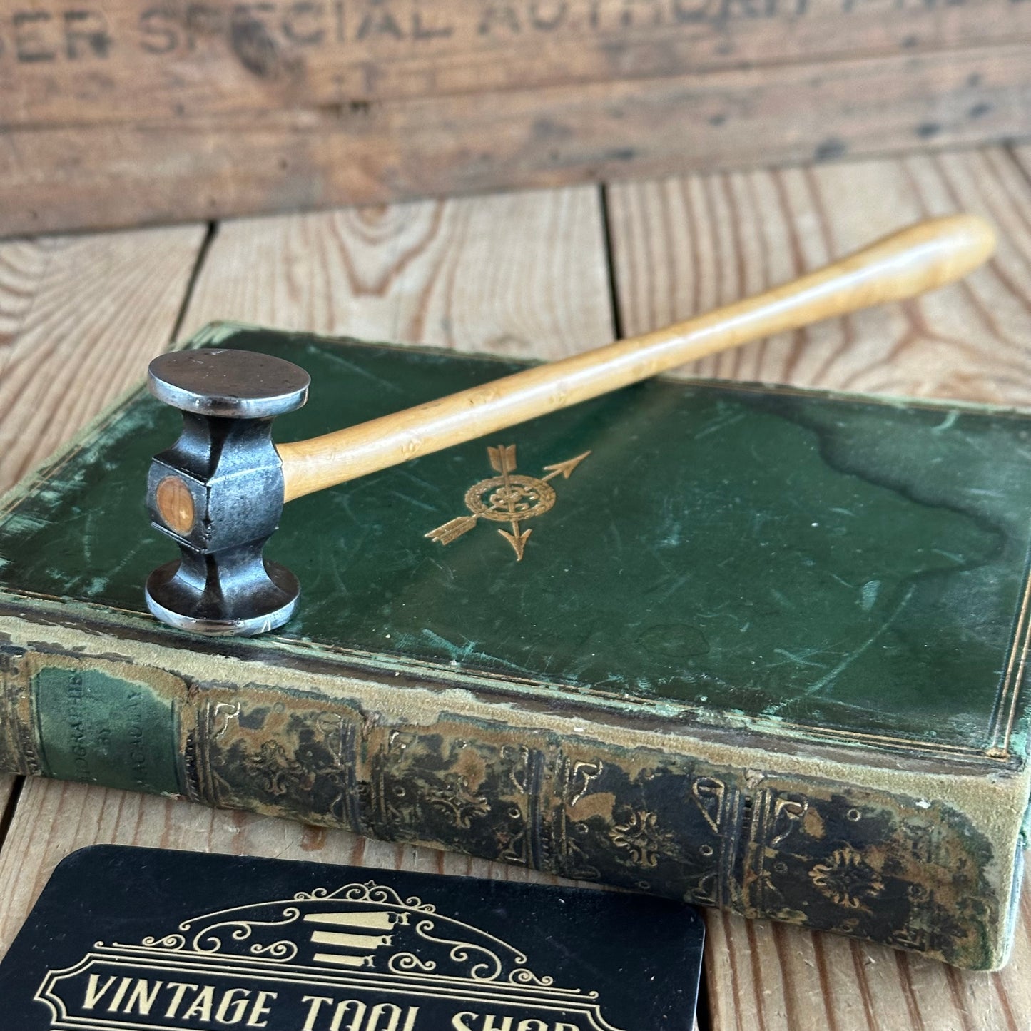 SOLD. D1858 GORGEOUS! Vintage small jewellers silversmiths Metalwork HAMMER
