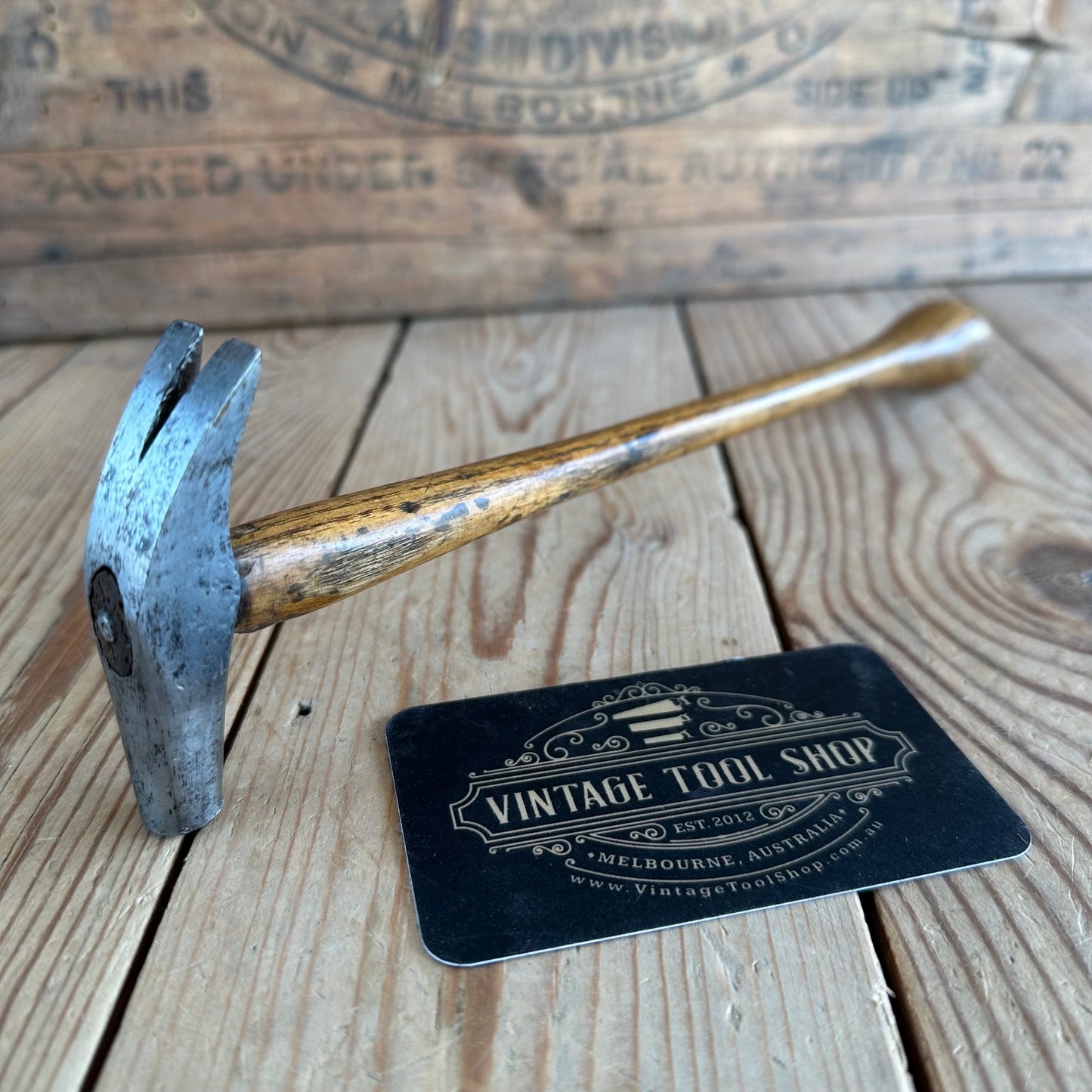 D1771 Vintage small jewellers silversmiths Metalwork HAMMER