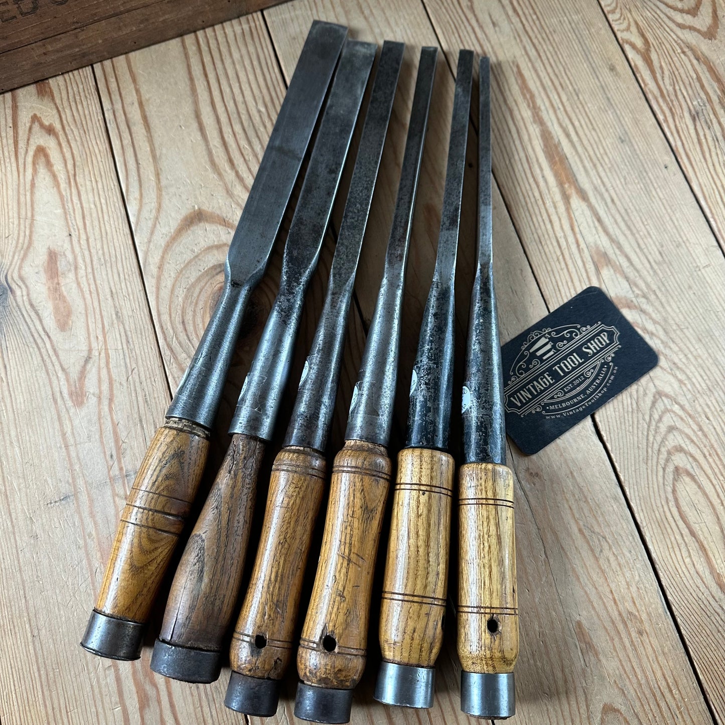 H2522 Vintage set of 6 x WARD & PAYNE & MARPLES Socketed Framing CHISELS