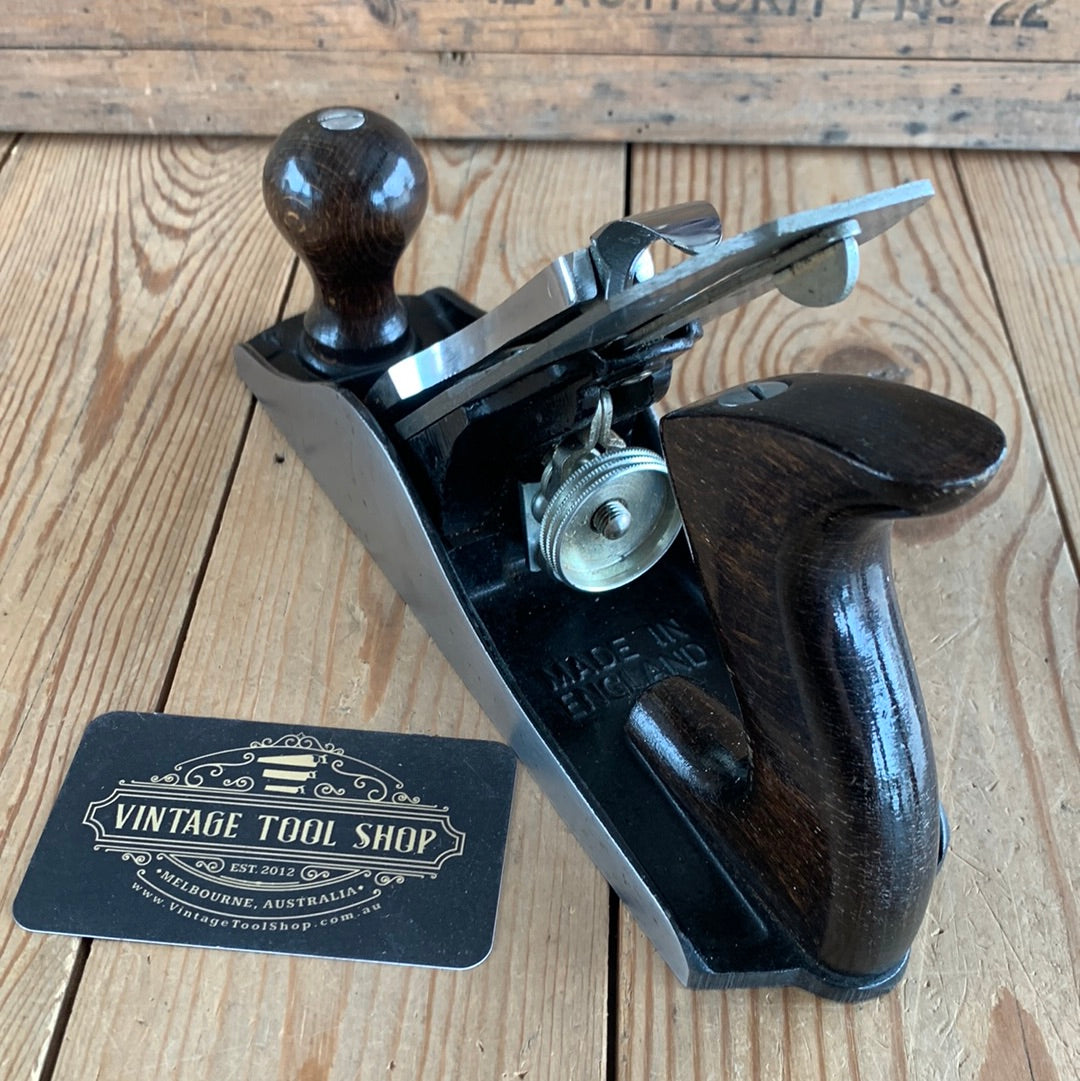 SOLD H682 Vintage STANLEY England No.4 smoothing PLANE IOB