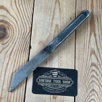 H2432 Vintage GREGSTEEL Australia PLUGGING COLD CHISEL