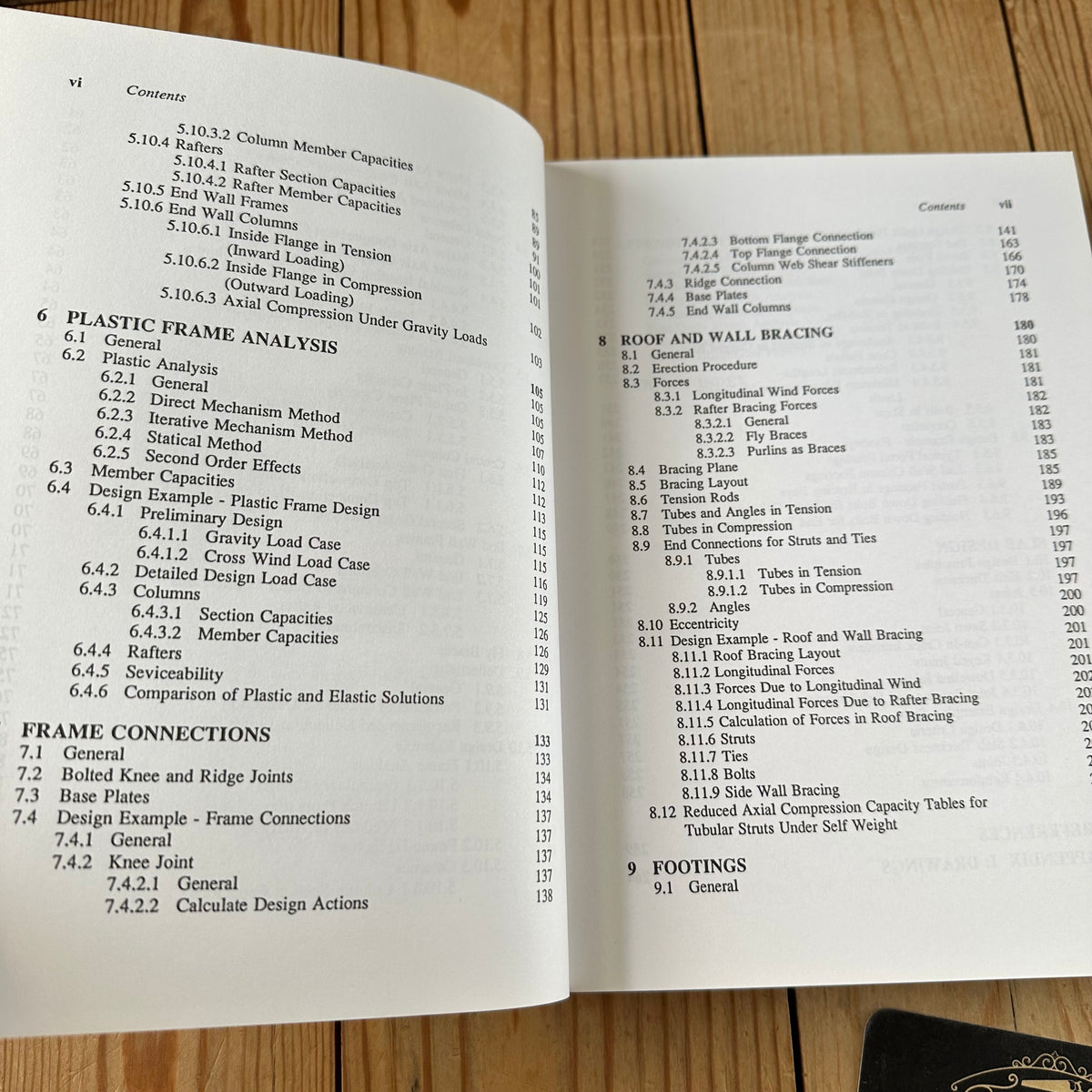 XBN194 Vintage 1993 BOOK LIMIT STATE DESIGN of PORTAL FRAME BUILDINGS 2nd edition by S.T.Woolcock, S.Kitipornchai, M.A.Bradford