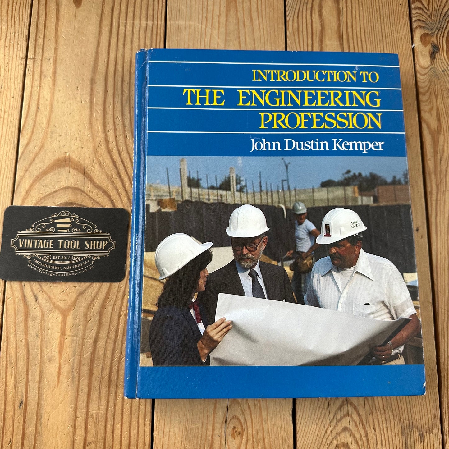 XBN71 Vintage 1982 BOOK Introduction to the ENGINEERING PROFESSION by J.D.Kemper