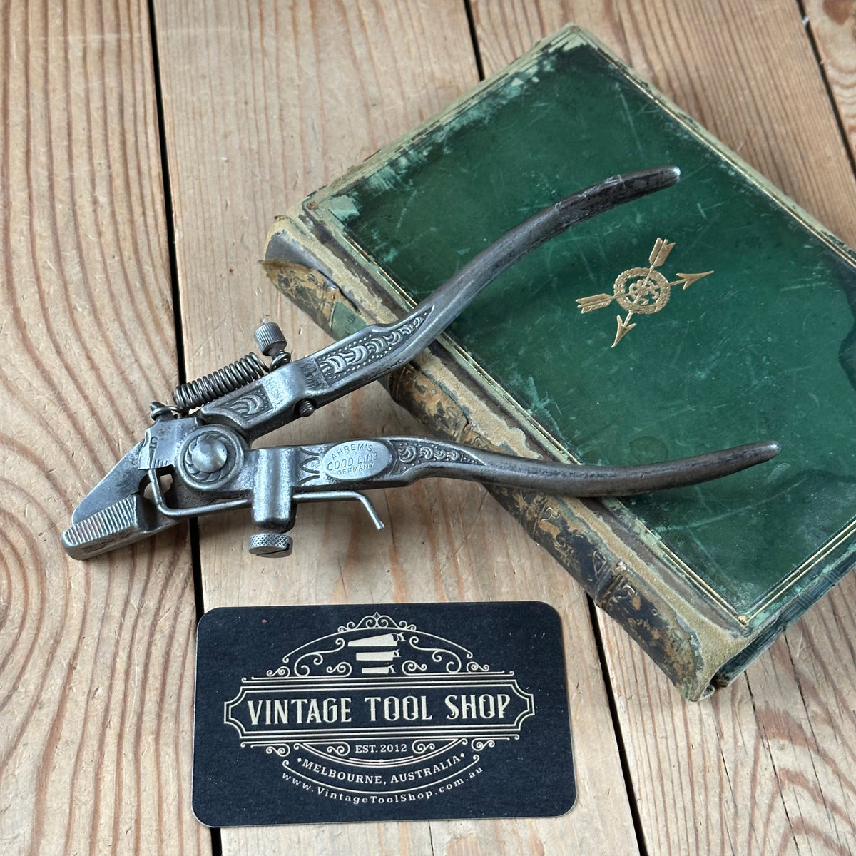 N544 Vintage AHREM’S GOODLINE Germany ORNATE SAW SET Pliers
