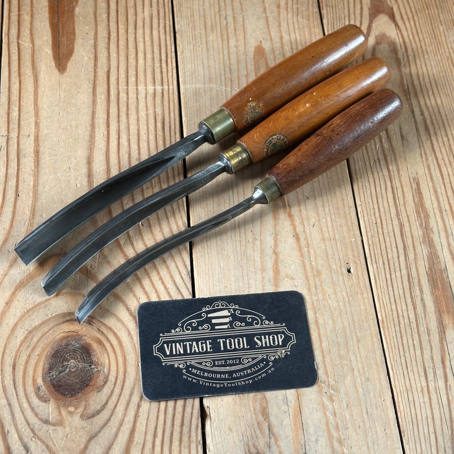 N1763 COOL! Vintage WILLIAM MARPLES & ASHLEY ILLES 3 x Carving SWEPT BENT V-GOUGE CHISEL Set
