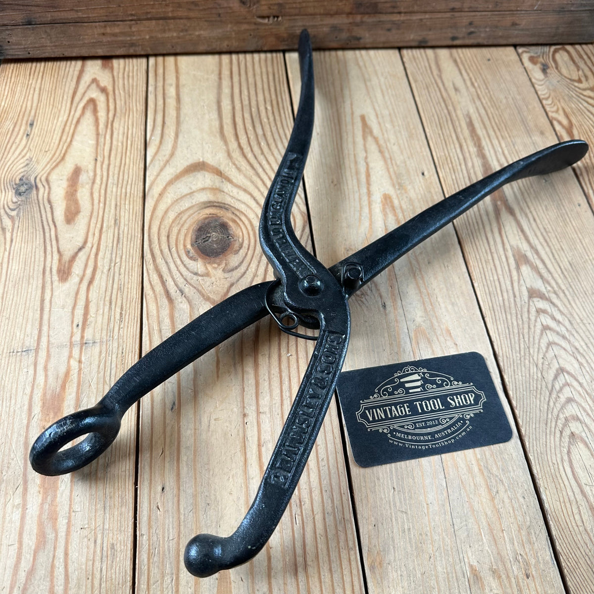 H2653 Antique BARNSLEY England SHOE STRETCHER industrial display item BUNION STRETCHER
