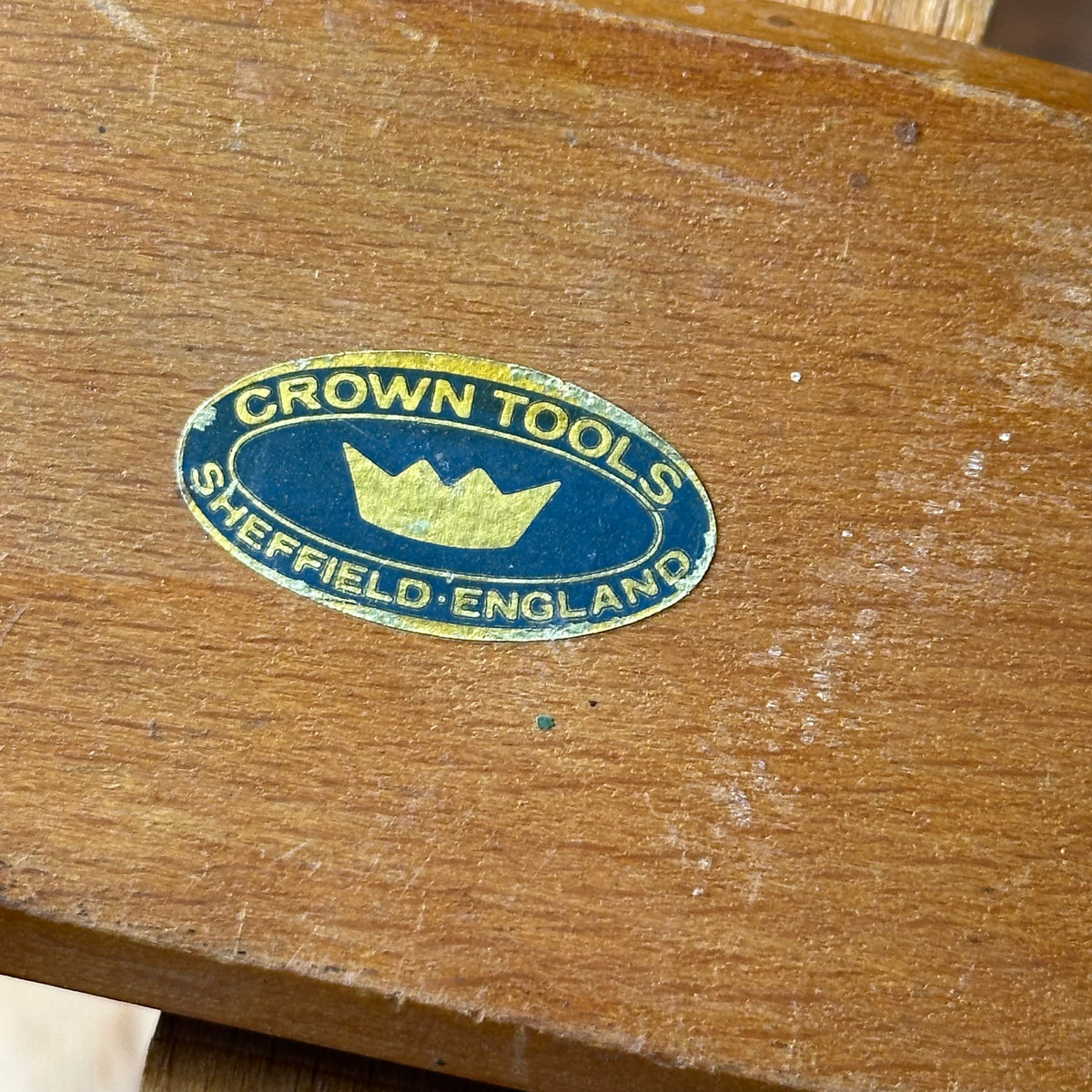 H2583 NICE WEIGHT! Vintage CROWN England CARVERS woodwork MALLET