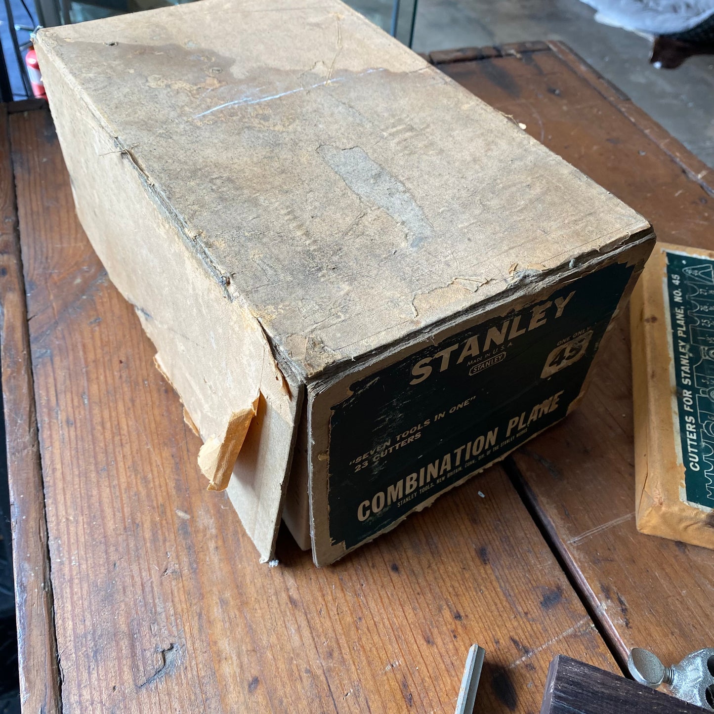 H2385 Vintage STANLEY USA No.45 Combination PLANE with cutters