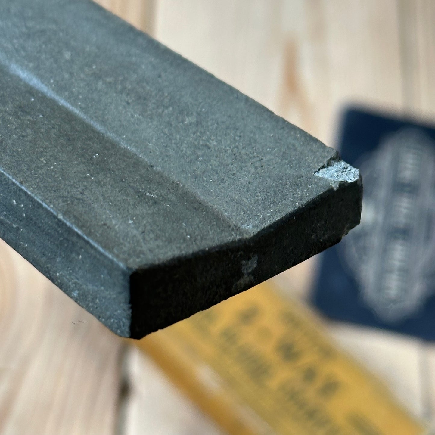 A228 Vintage Milton razor BARBER HONE sharpening stone IOB