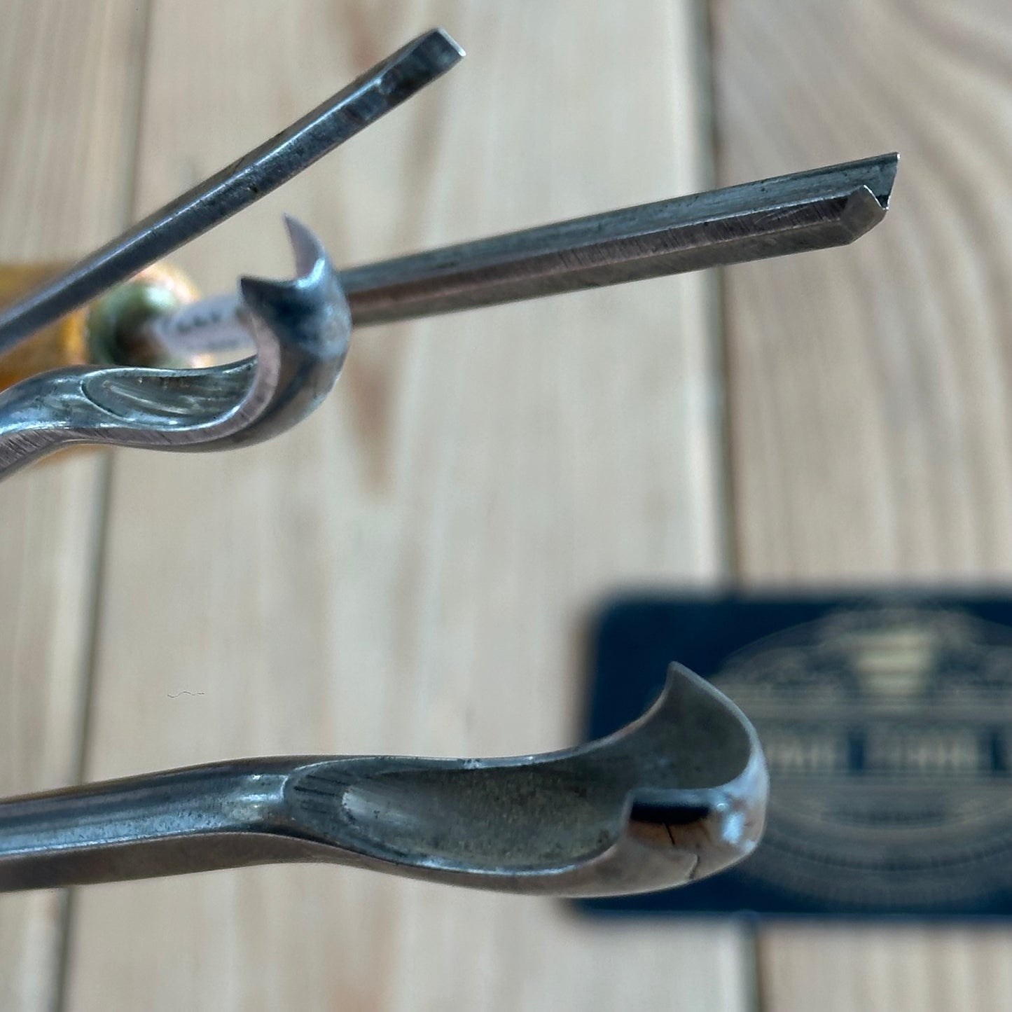 N893 Vintage set of 4 SWISS Carving CHISELS V-Gouge spoon gouges