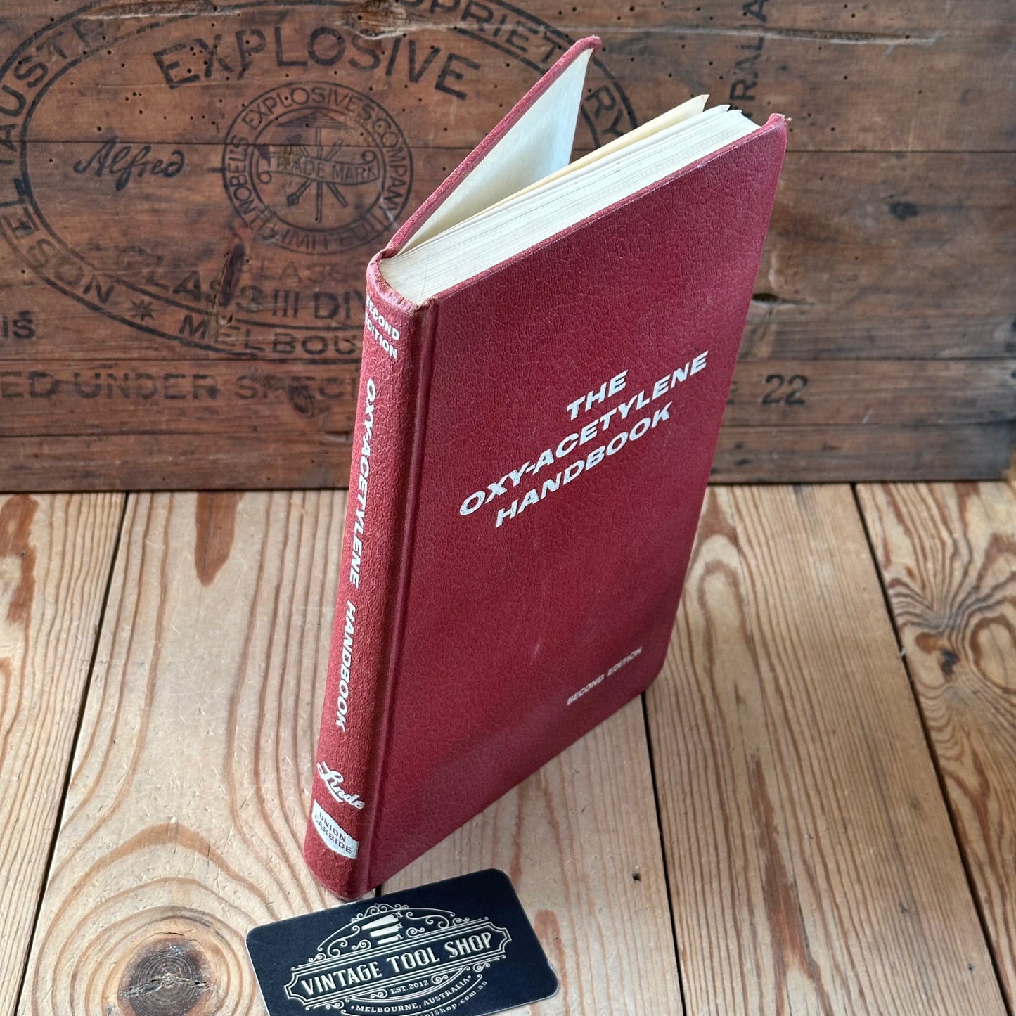 XBN127 Vintage 1960 BOOK The OXY-ACETYLENE HANDBOOK A Manual on Oxy-Acetylene WELDING and CUTTING procedures