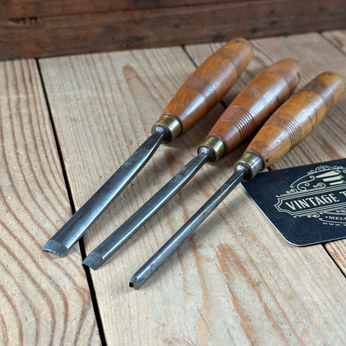 H2428 Vintage SET of 3 x ADDIS England Carving GOUGE CHISELS