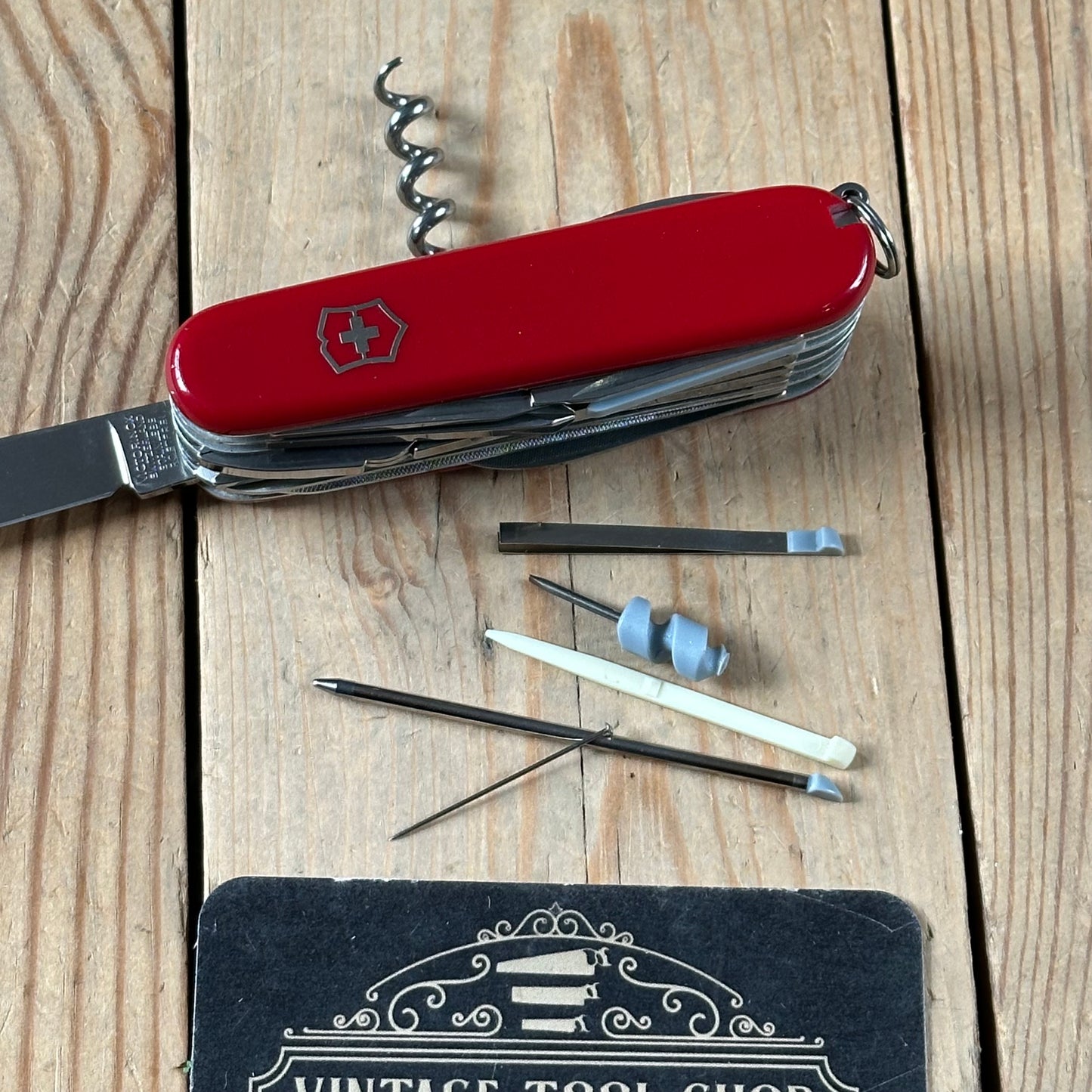 K46 ICONIC! Vintage Victorinox SWISS CHAMP 33 Tool SWISS ARMY KNIFE