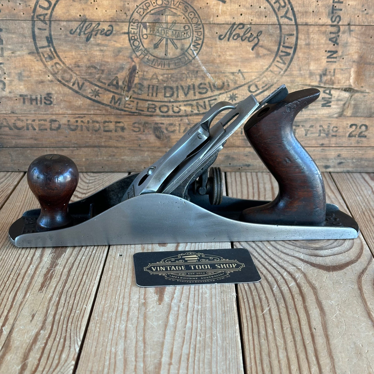 SOLD. H2135 SCARCE! Vintage STANLEY No.5 1/4c CORRUGATED Junior Jack PLANE