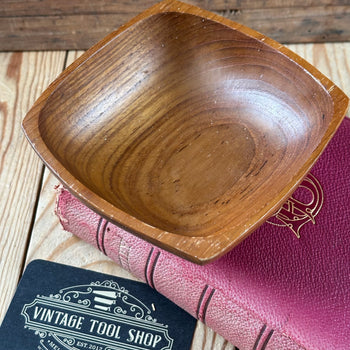 VD2311 Vintage small TEAK wooden BOWL Home DECOR