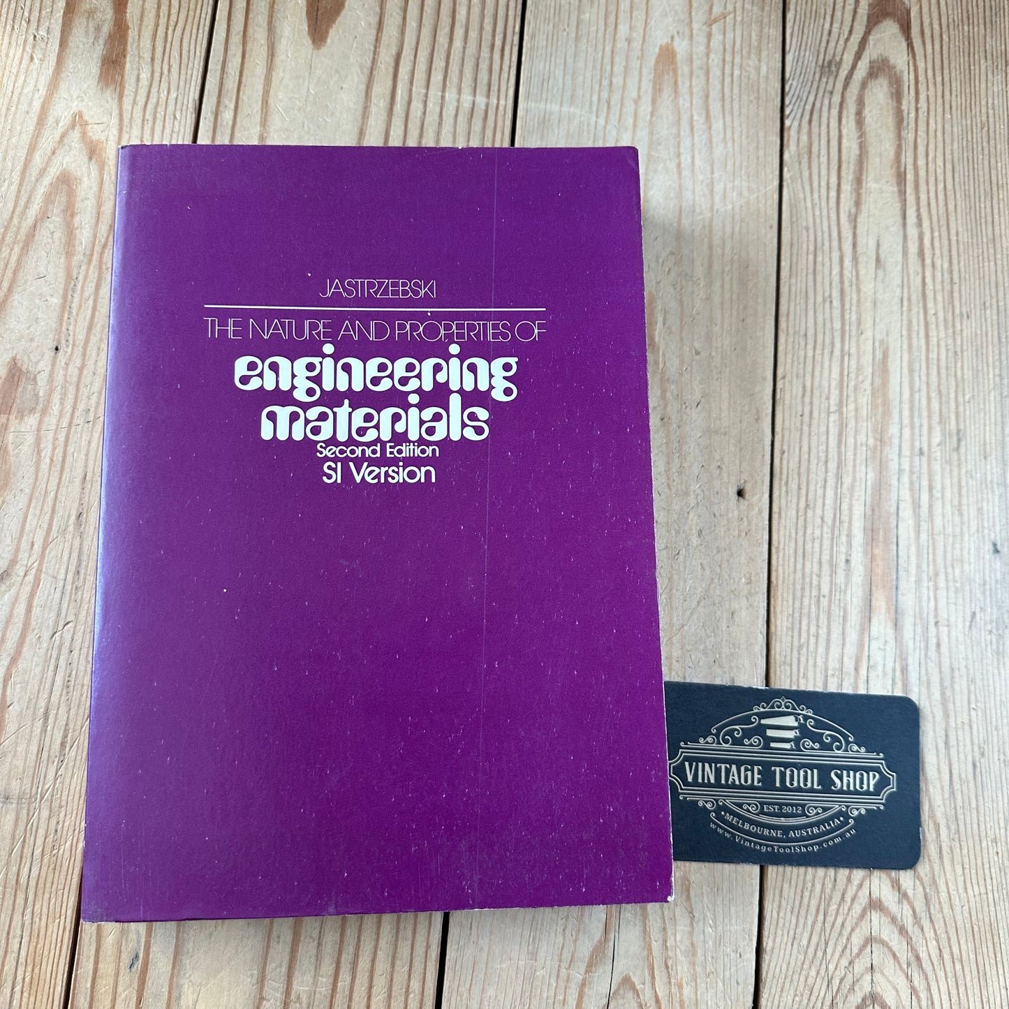 XBN30 Vintage 1977 BOOK The Nature and Properties of ENGINEERING MATERIALS 2nd Edition SI version by Jastrzebski