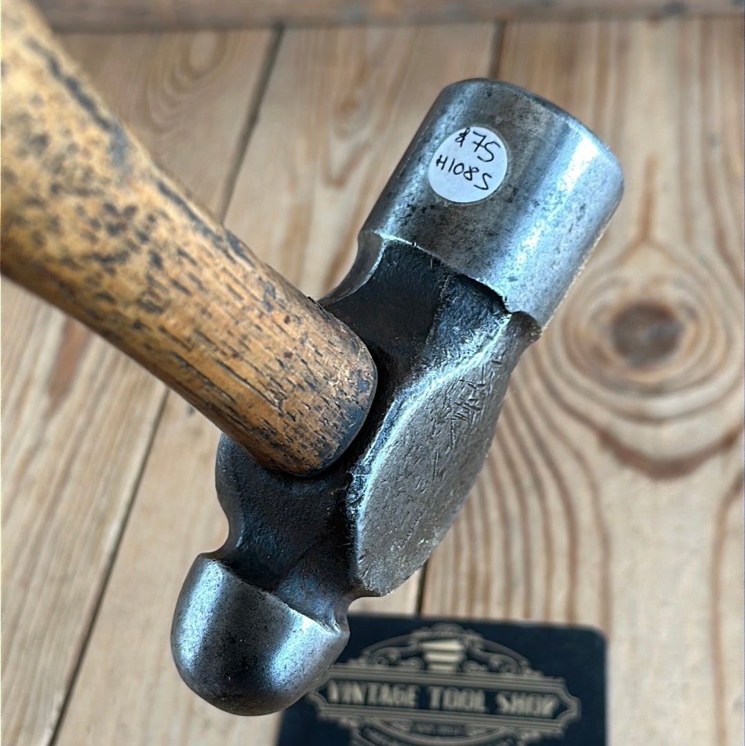 H1085 Vintage CYCLONE Australia larger 1.1kg BALL PEEN Hammer