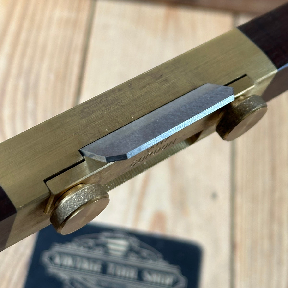 C3 CLEAN! Contemporary Australian HNT GORDON Gidgee CURVED BASE SPOKESHAVE IOB