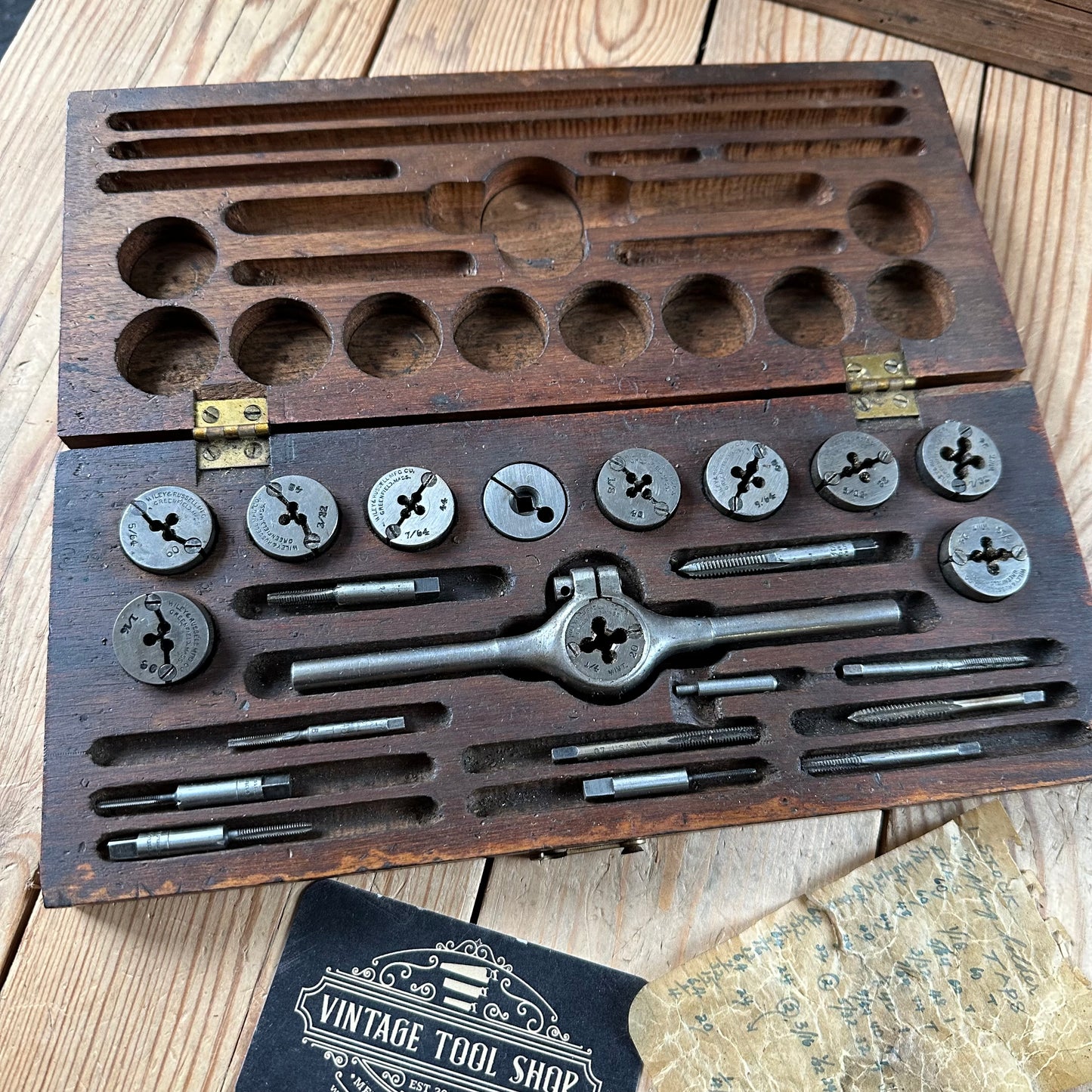 SOLD. H2398 Vintage Wiley & Russell USA TAP & DIE SET in wooden box