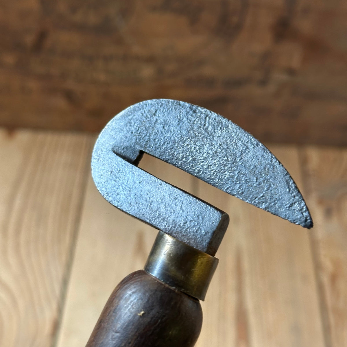 T656 WILD! Antique Early Packaging OPENER & String Cutter