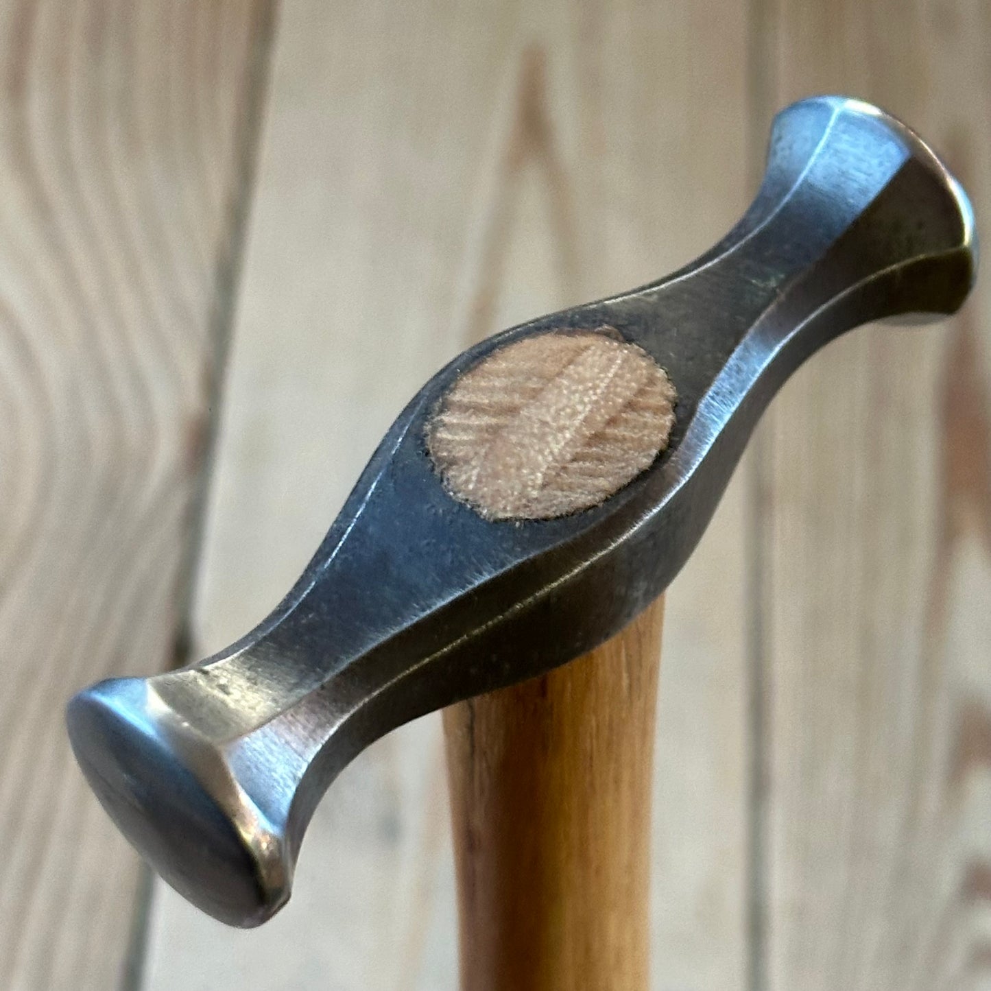 D1860 COOL! Vintage small jewellers Metalwork HAMMER