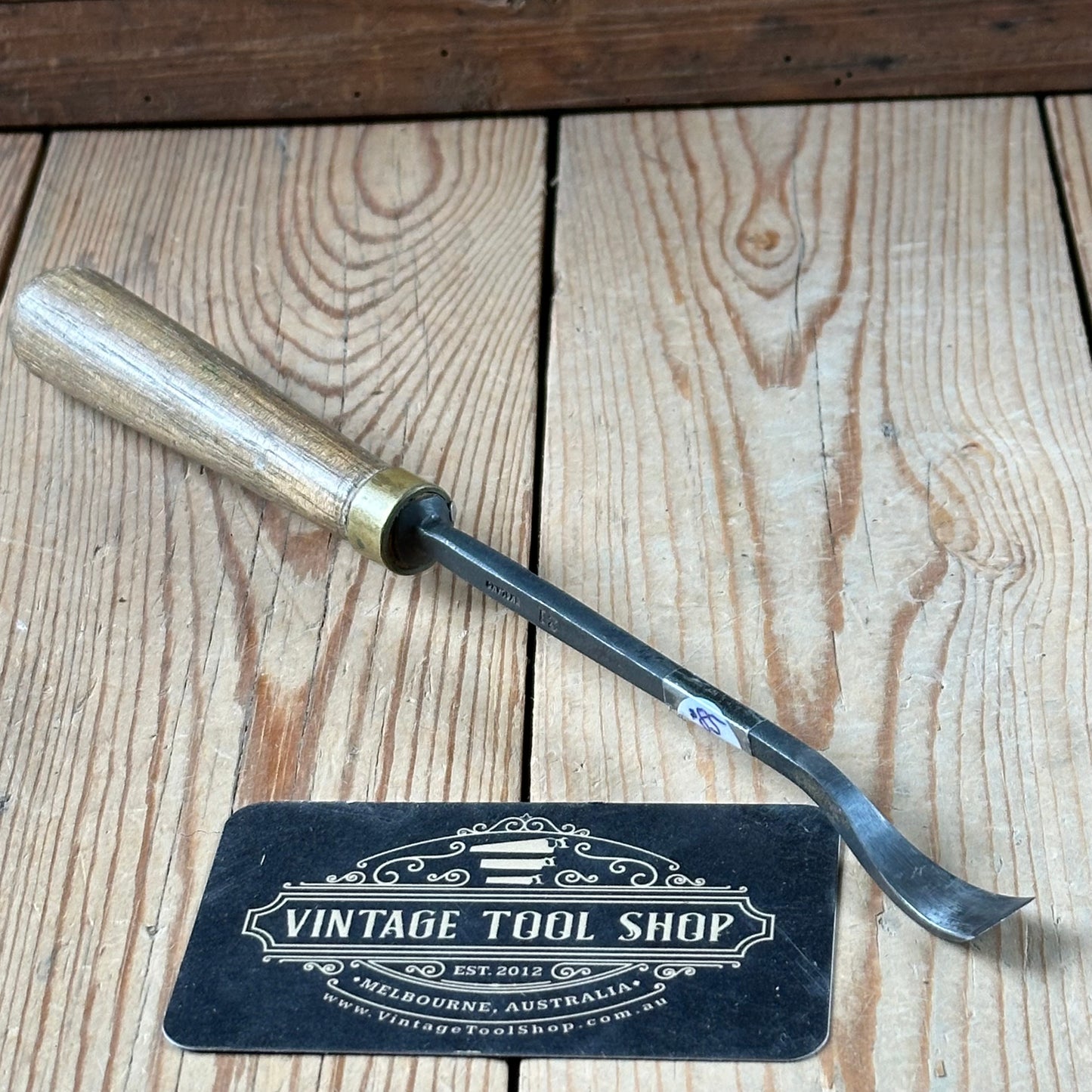 H2032 Vintage Addis England 17mm Bent Fishtail Carving CHISEL