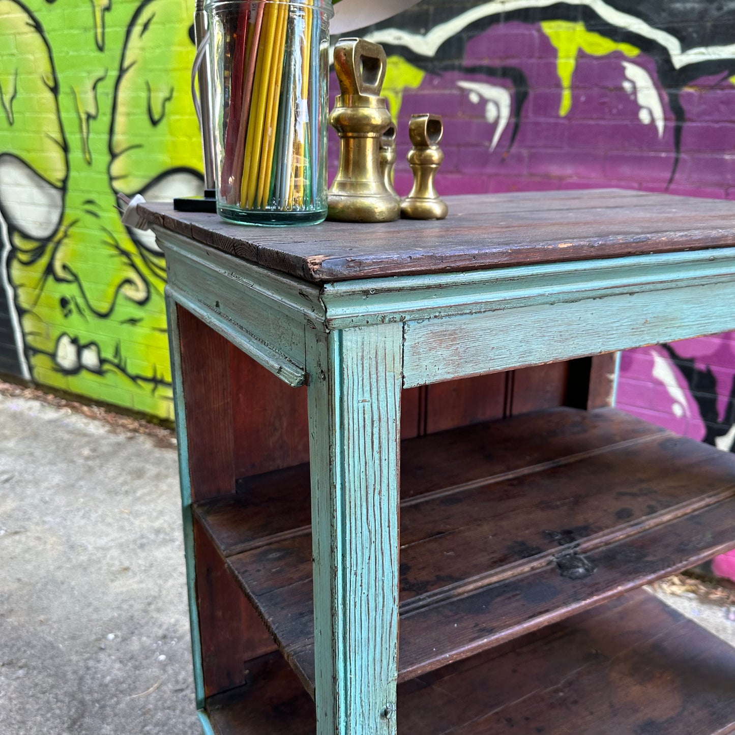 H2382 Vintage distressed shabby chic depression era MEAT SAFE CUPBOARD