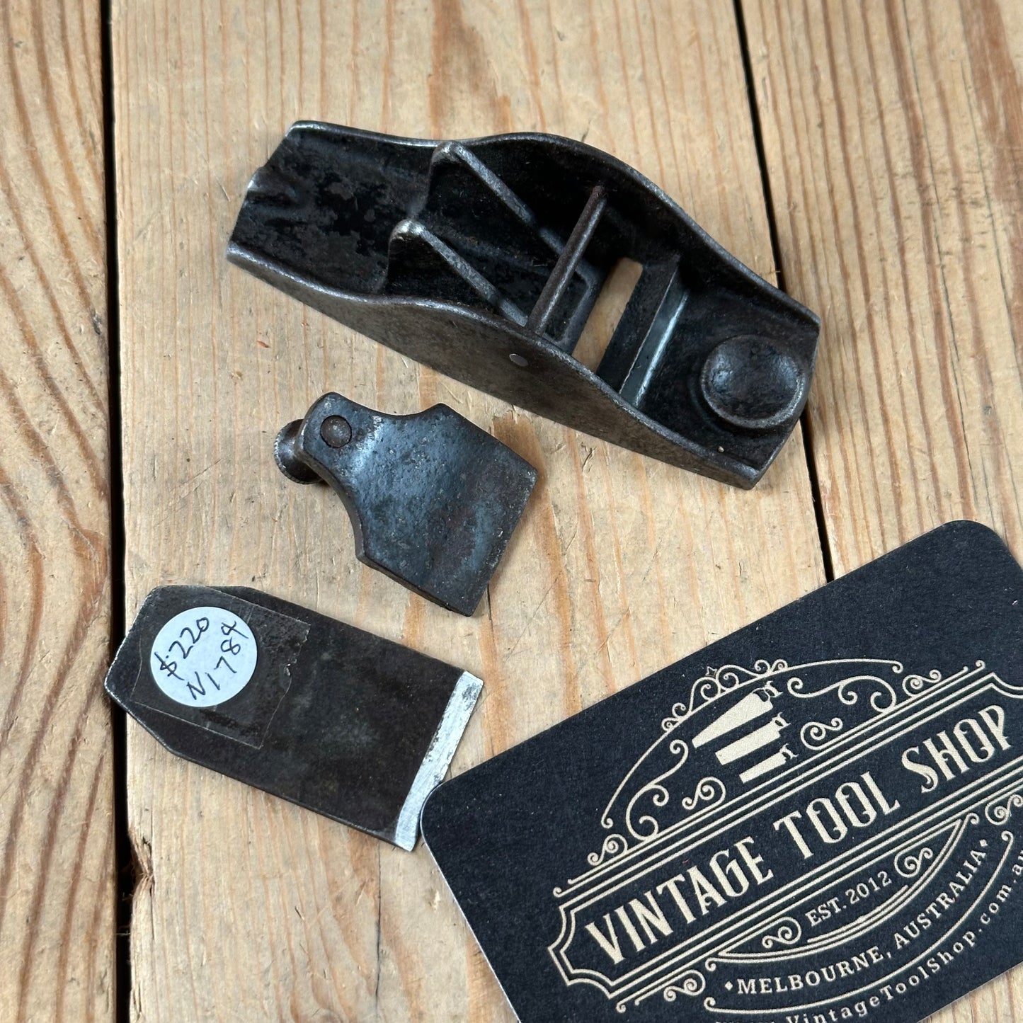 N1784 EARLY! Vintage tiny STANLEY USA No.101 thumb BLOCK PLANE A logo 1867 era!