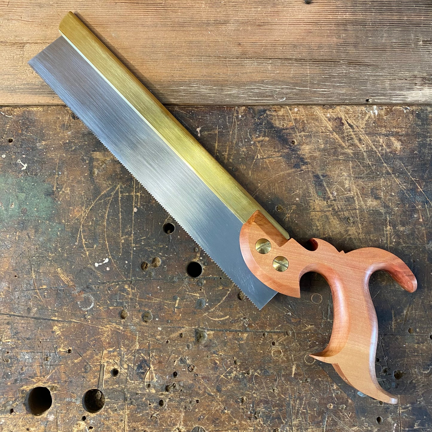 VHS200 LEFT HAND HERITAGE SAWS Custom 12” FITZROY model 14ppi rip DOVETAIL SAW with a SCARRED MYRTLE handle