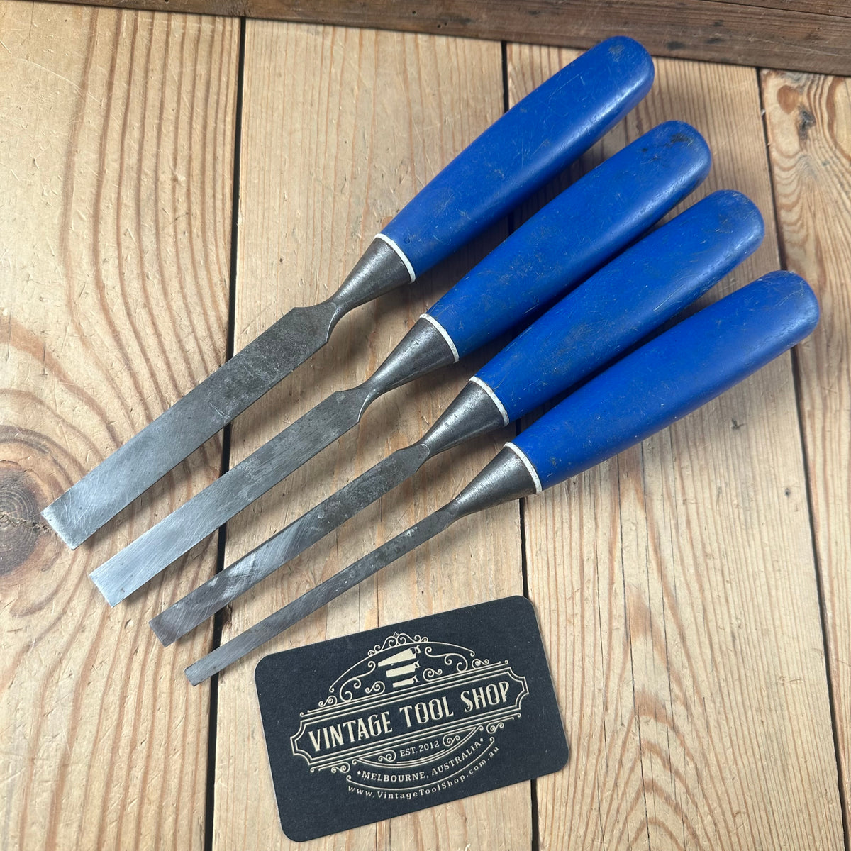 H2643 Vintage Set of 4 x MARPLES Bevelled CHISELS