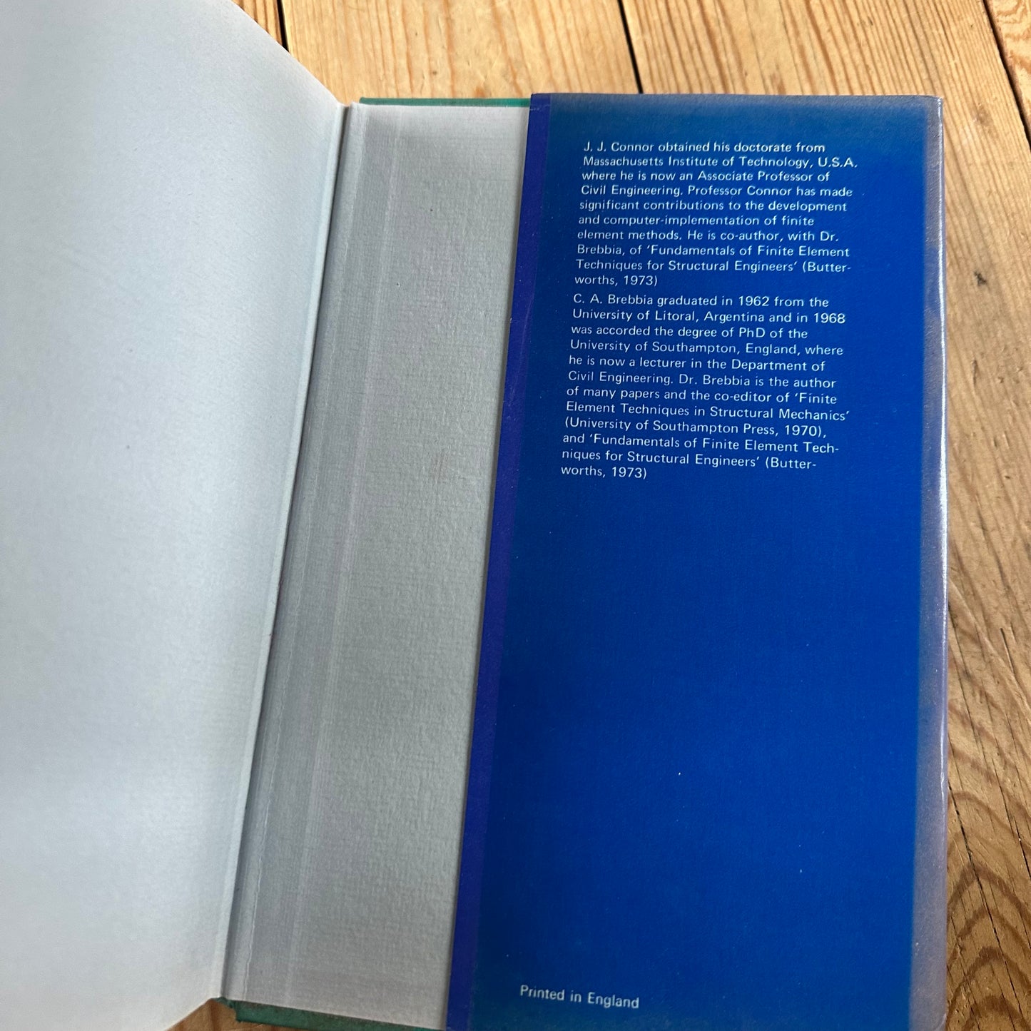 XBN49 Vintage 1977 FINITE ELEMENT TECHNIQUES FOR FLUID FLOW BOOK by J.J.Connor &  C.A.Brebia