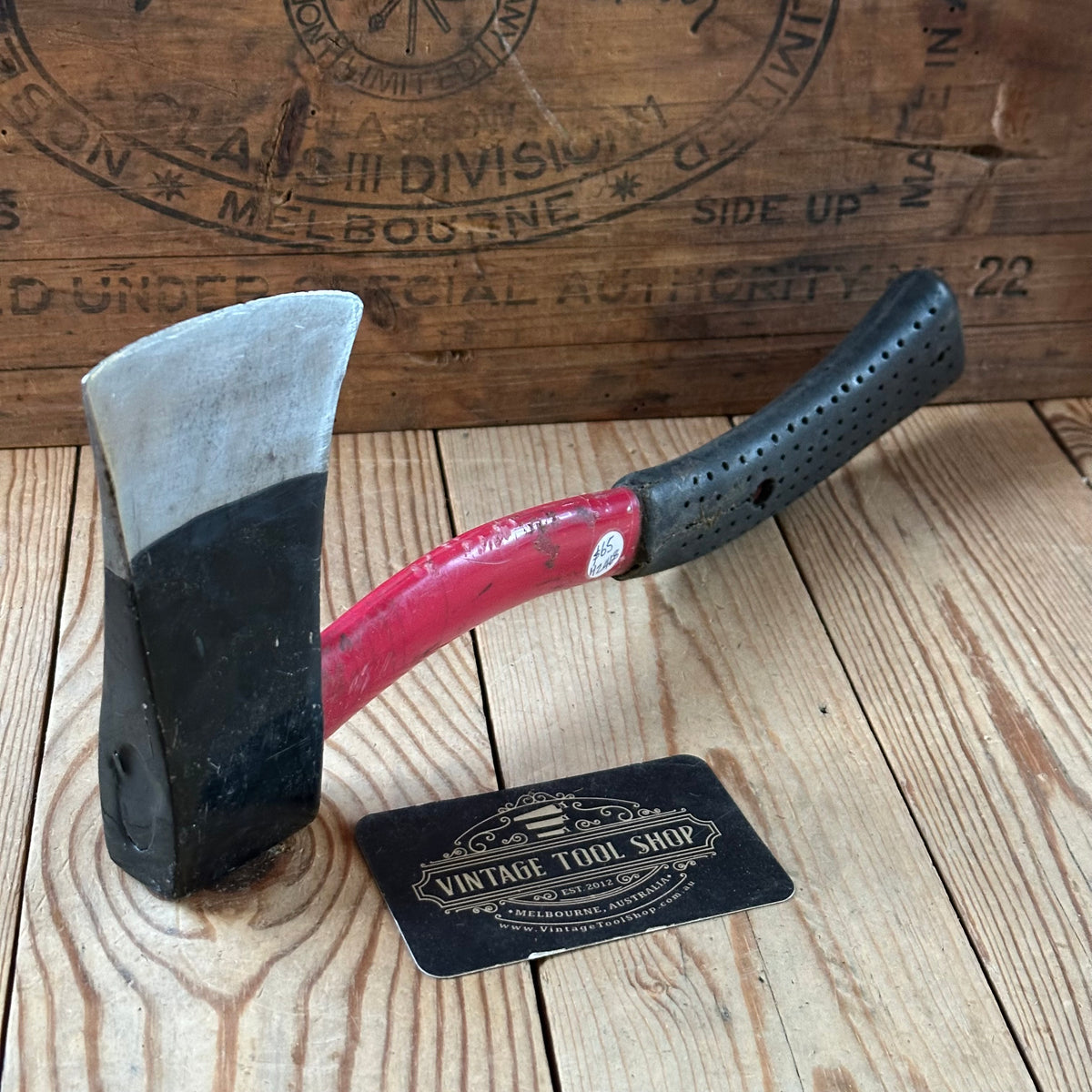 H2468 Vintage BOOMERANG Handle Style HATCHET