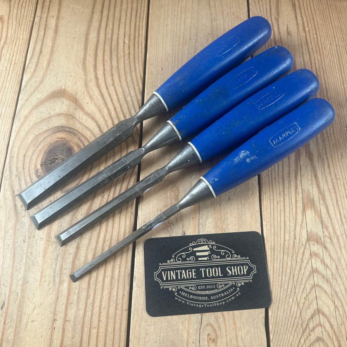 H2643 Vintage Set of 4 x MARPLES Bevelled CHISELS