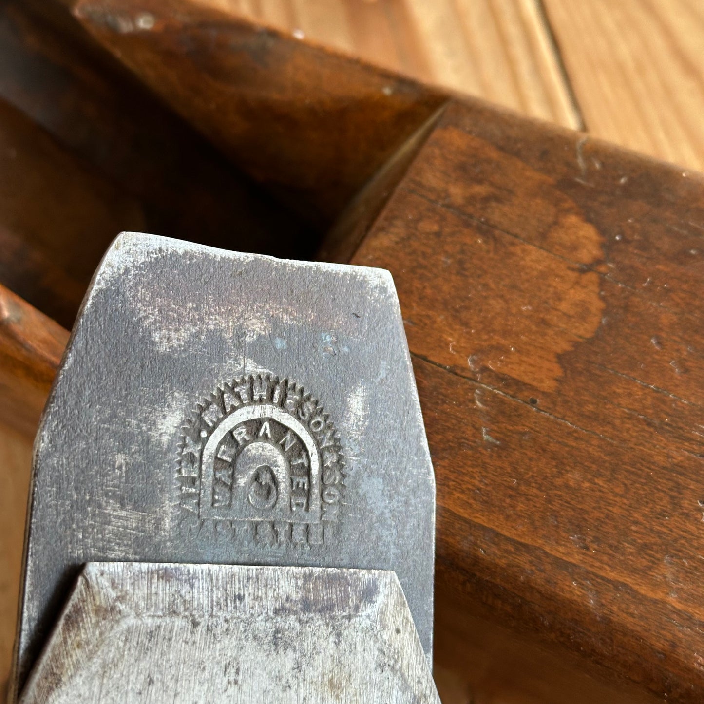 H2067 COOL! Antique 18” User Made RAZEE Wooden PLANE