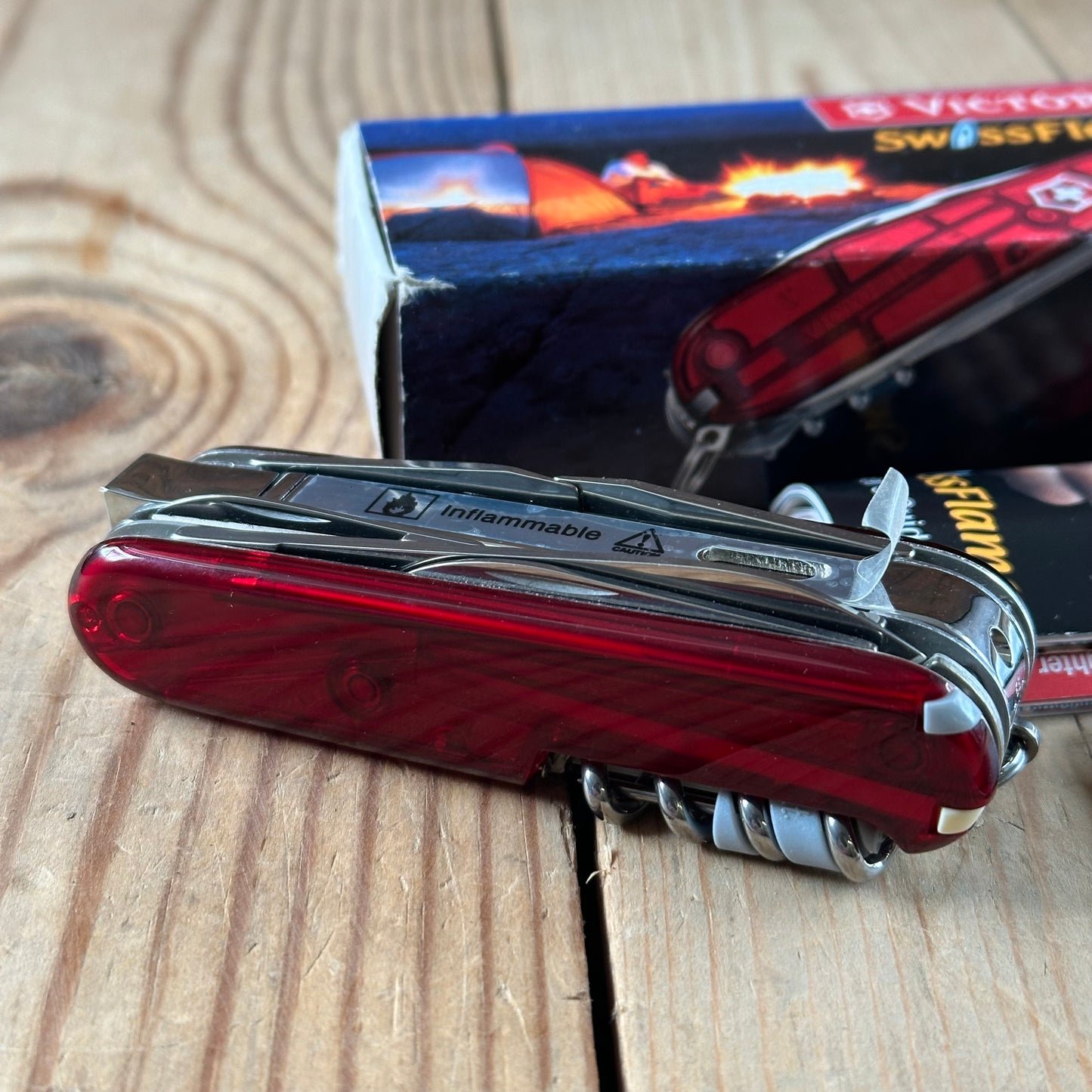 K64 ULTRA RARE! Vintage Collectable Victorinox SWISS FLAME SWISS ARMY KNIFE