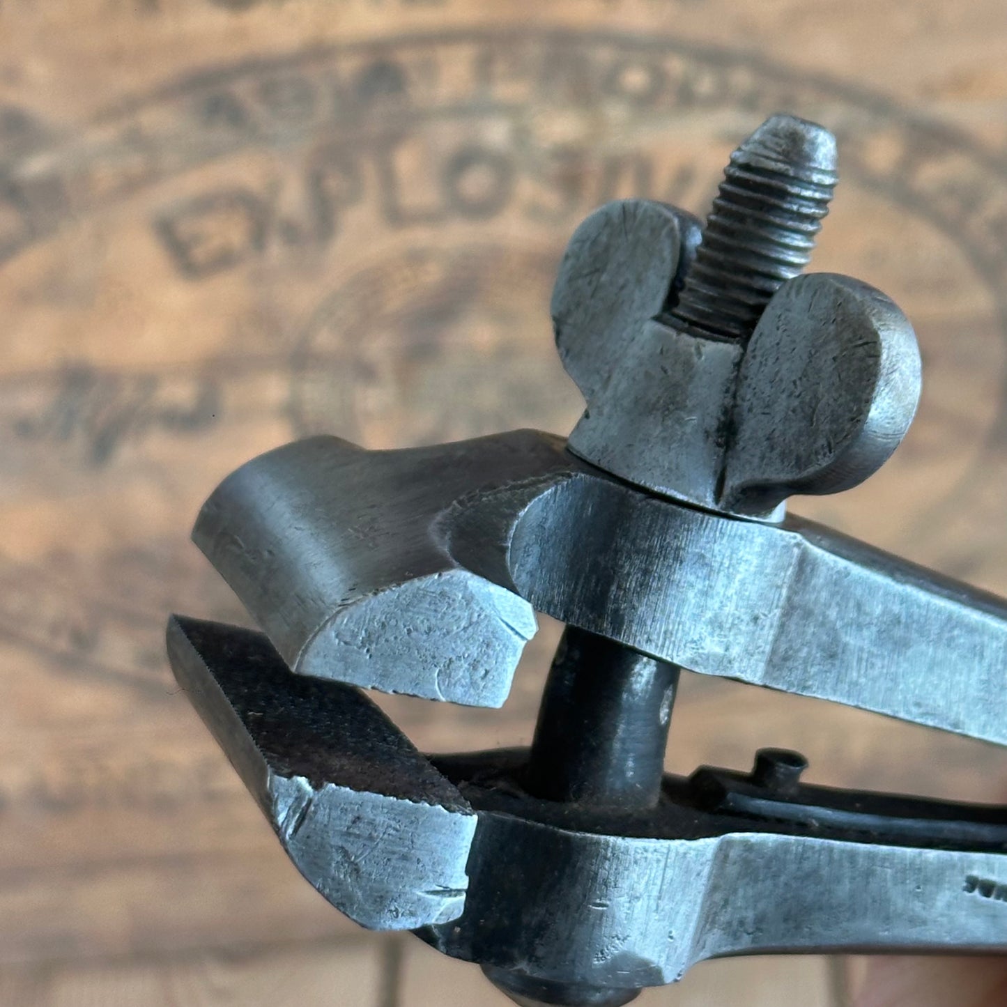 SOLD. H2245 COOL! Vintage PS STUBS hand VICE Engineers Vise clamp