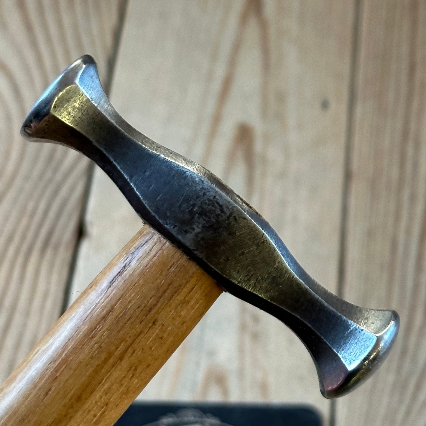 D1860 COOL! Vintage small jewellers Metalwork HAMMER
