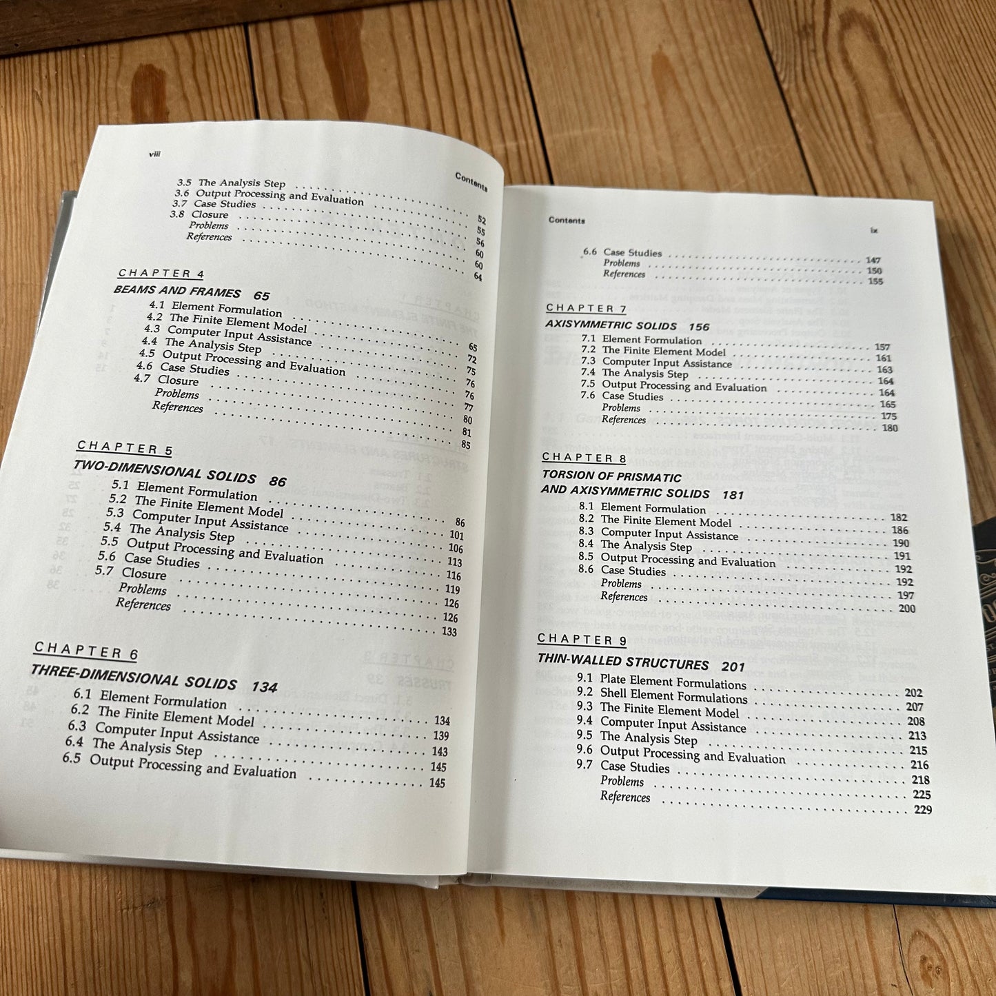 XBN34 Vintage 1993 The Finite Element Method in MECHANICAL DESIGN BOOK by C.E.Knight