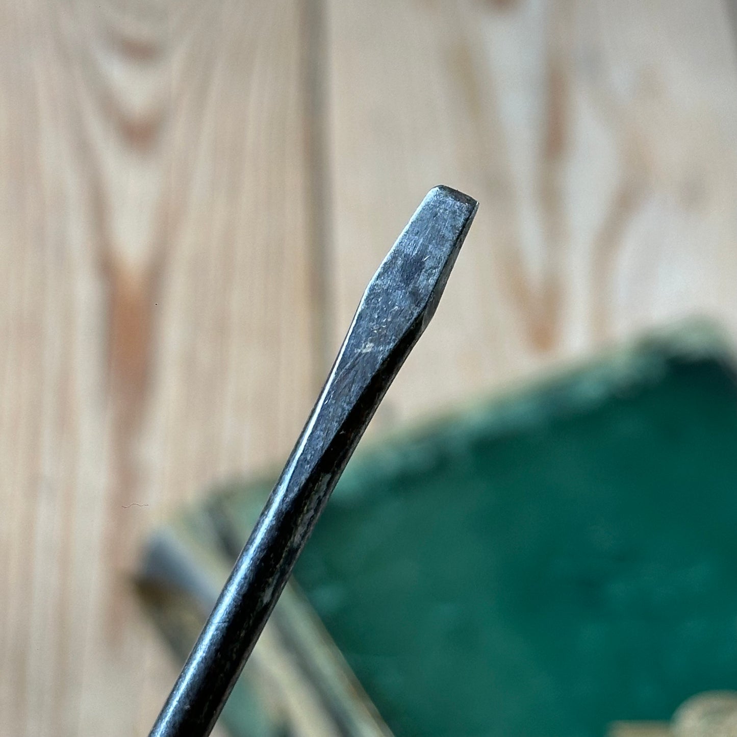 H2395 Vintage small RATCHET SCREWDRIVER