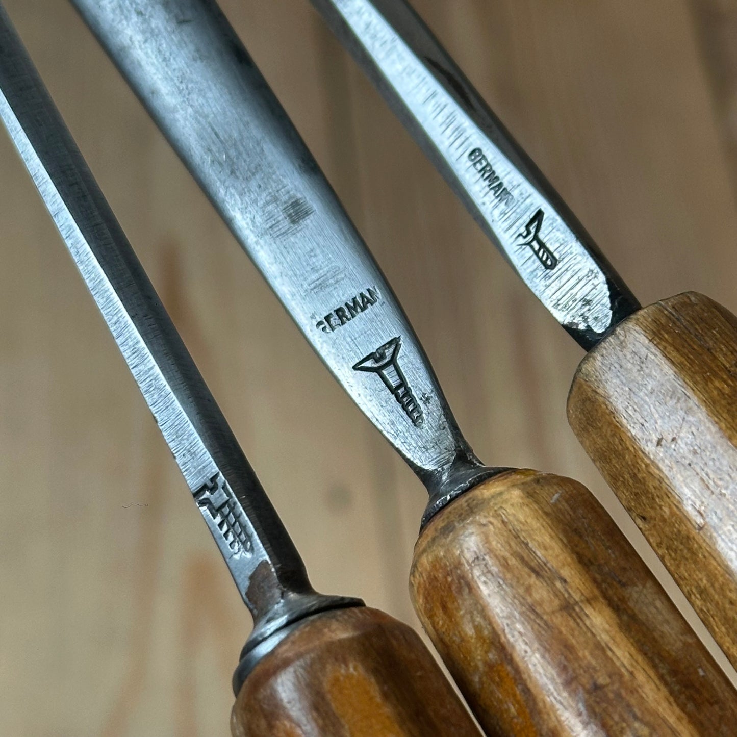 N1767 Vintage 3x DASTRA Germany carving chisel set V-GOUGE bent gouge