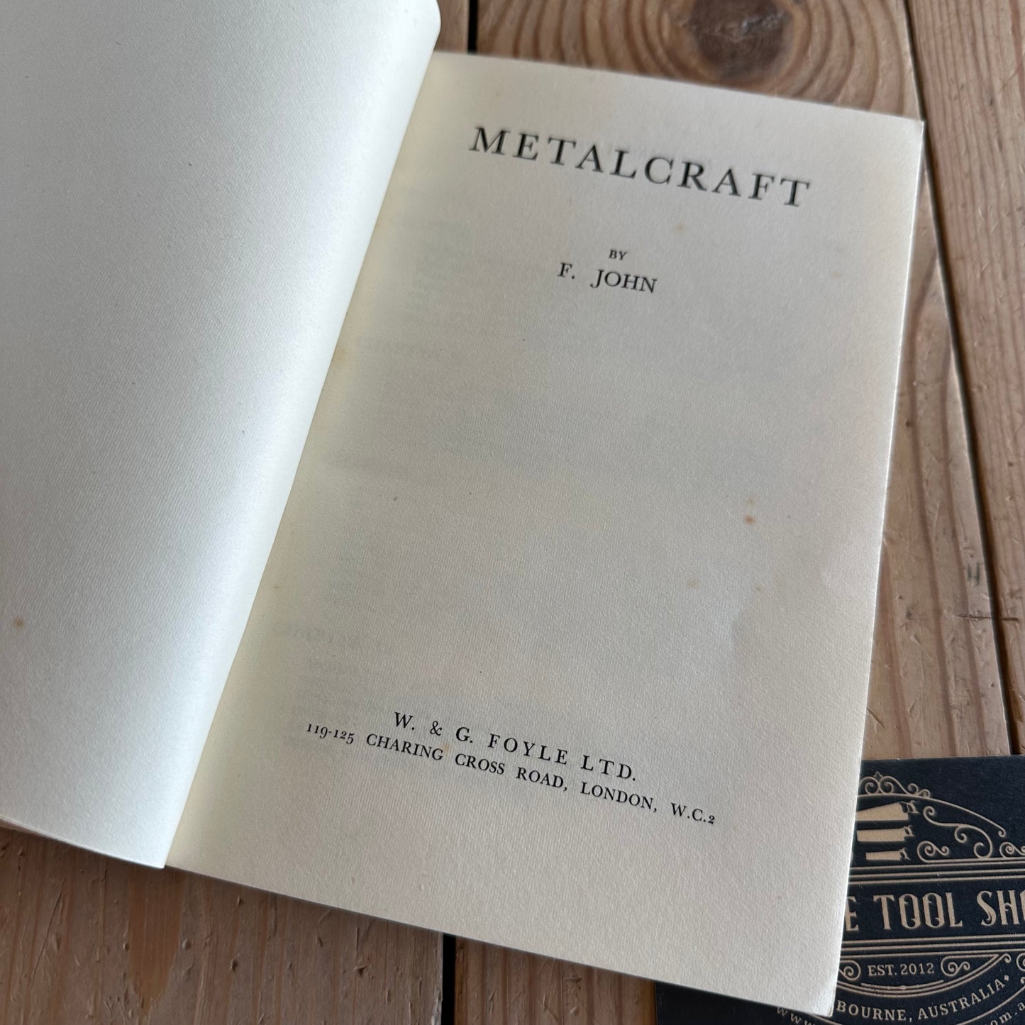 XB1-18 Vintage METALCRAFT by F.John